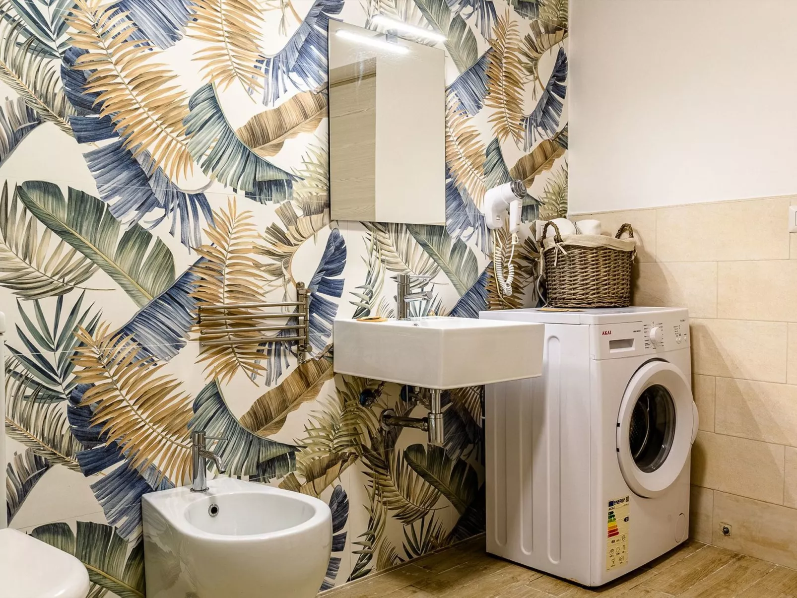 Casa Le Sorelle - Viola-Image-tags.info