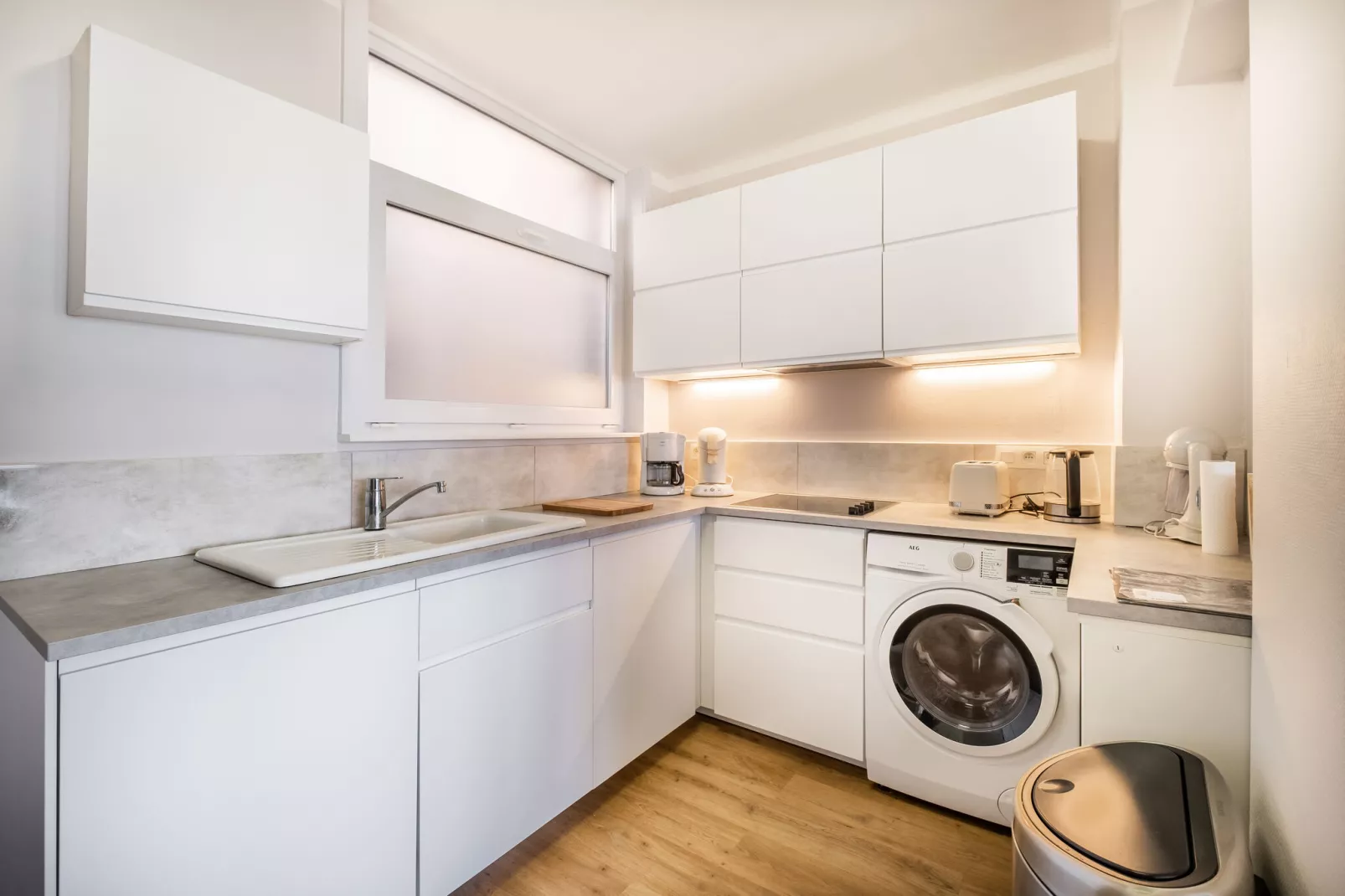 Triton 502-Kitchen