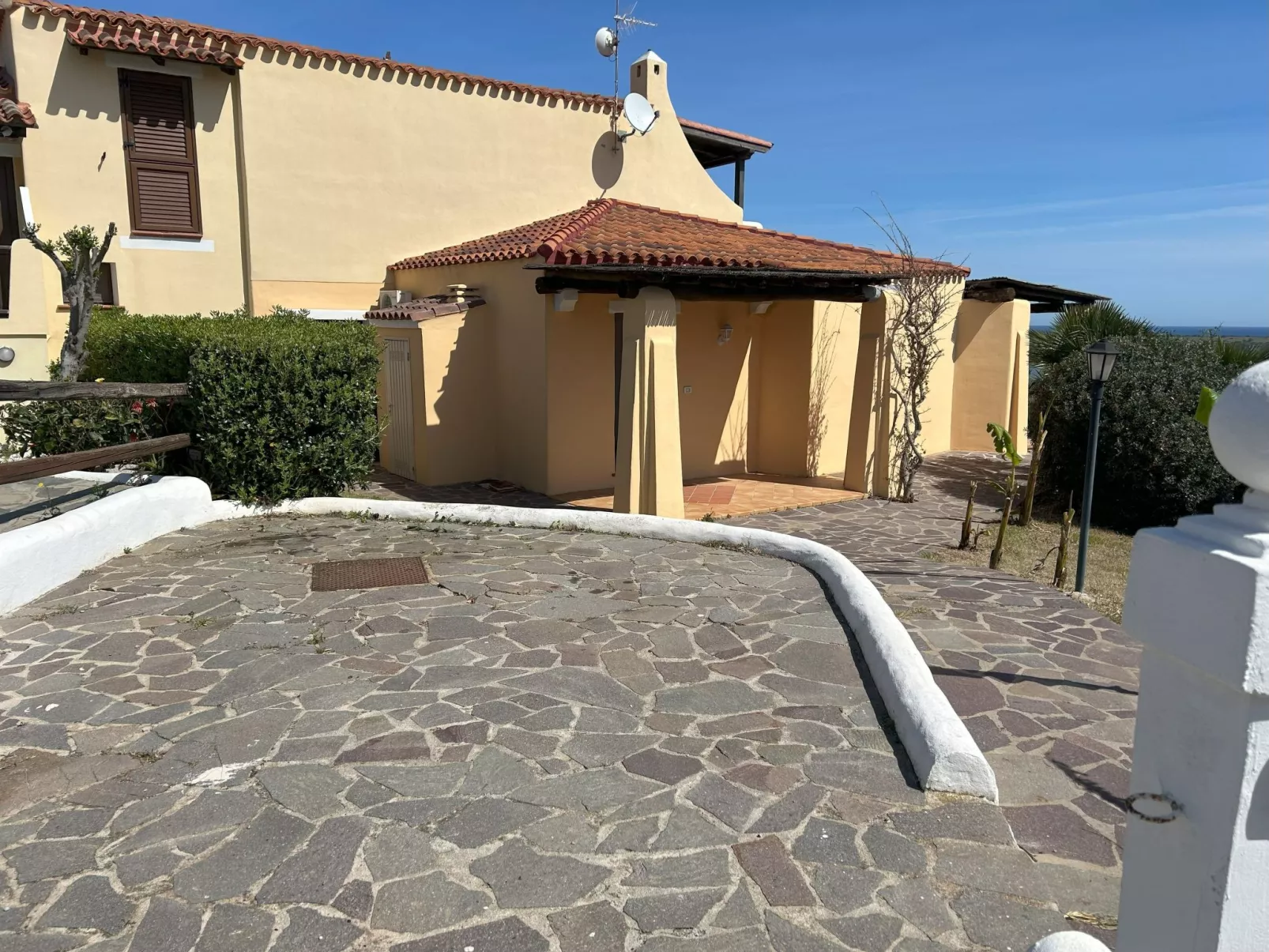 Villa Camilla-Image-tags.info