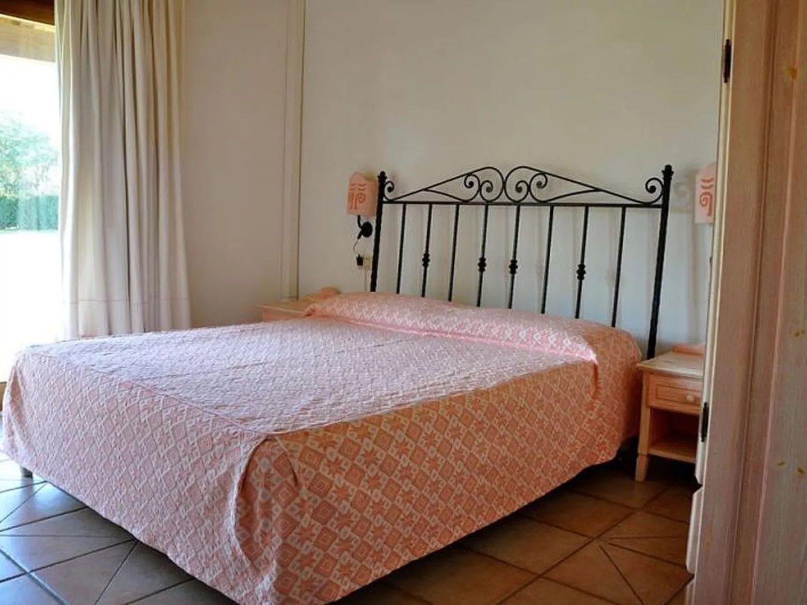 Apt. Eldi 2B, mit gemeinsamem Schwimmbad-Image-tags.info