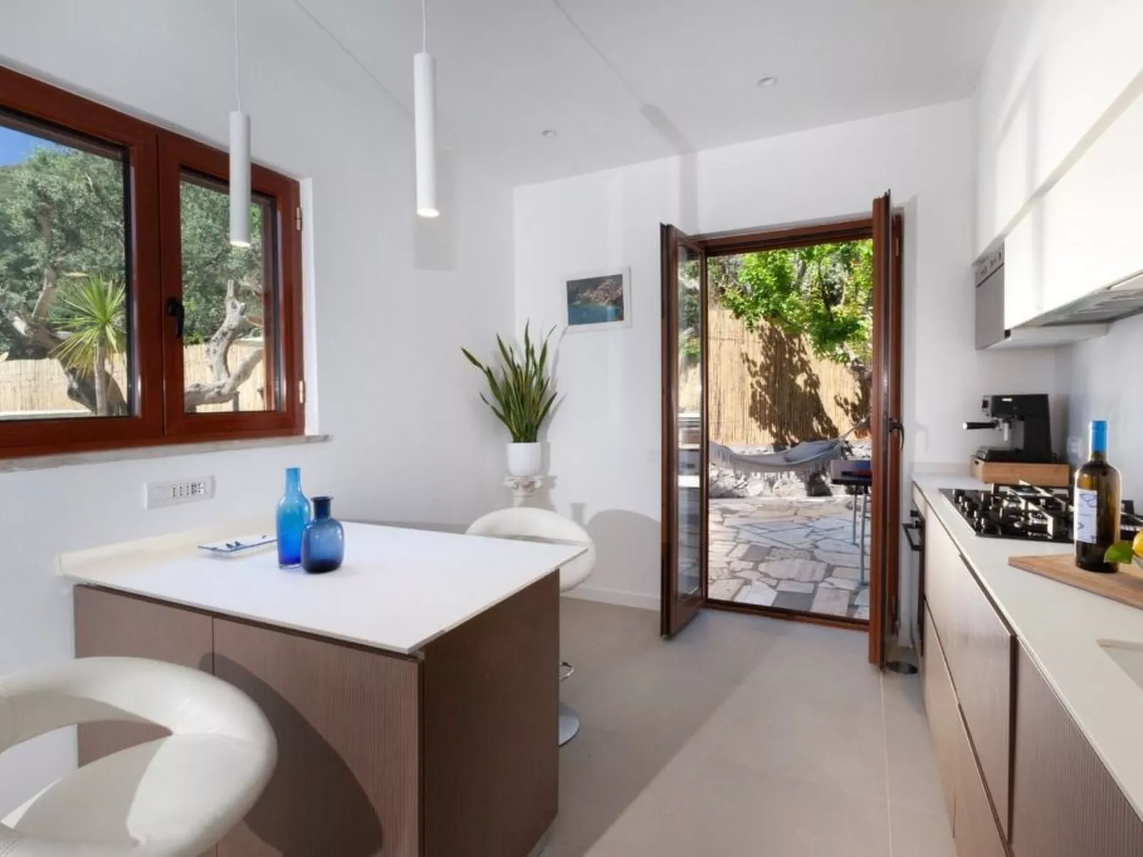 Haus in Sirenuse mit Panoramaterrasse-Image-tags.info