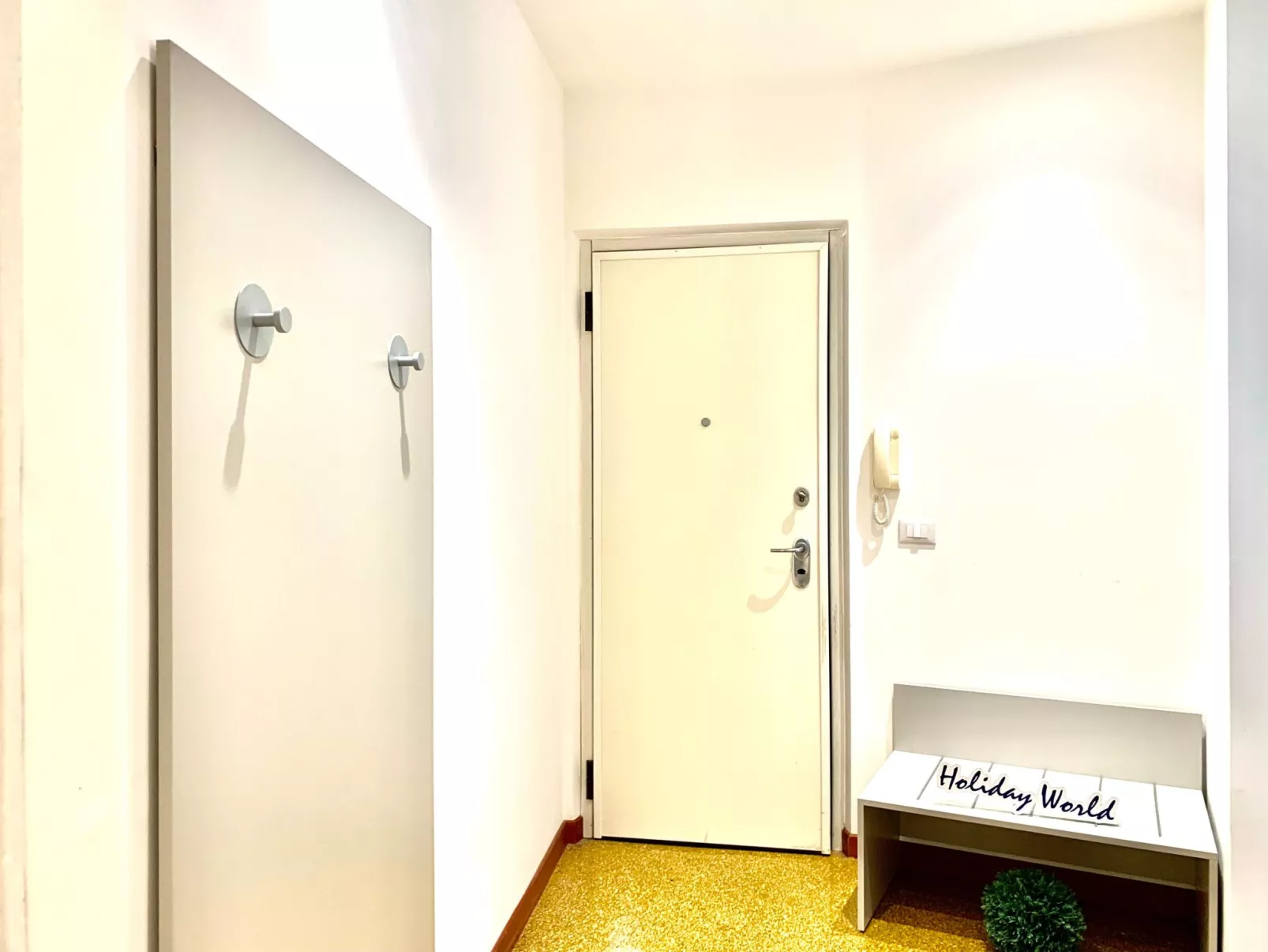 Für 6 Personen ca. 80 m&sup2; in Genua, Norditalien (Ligurien)-Inside