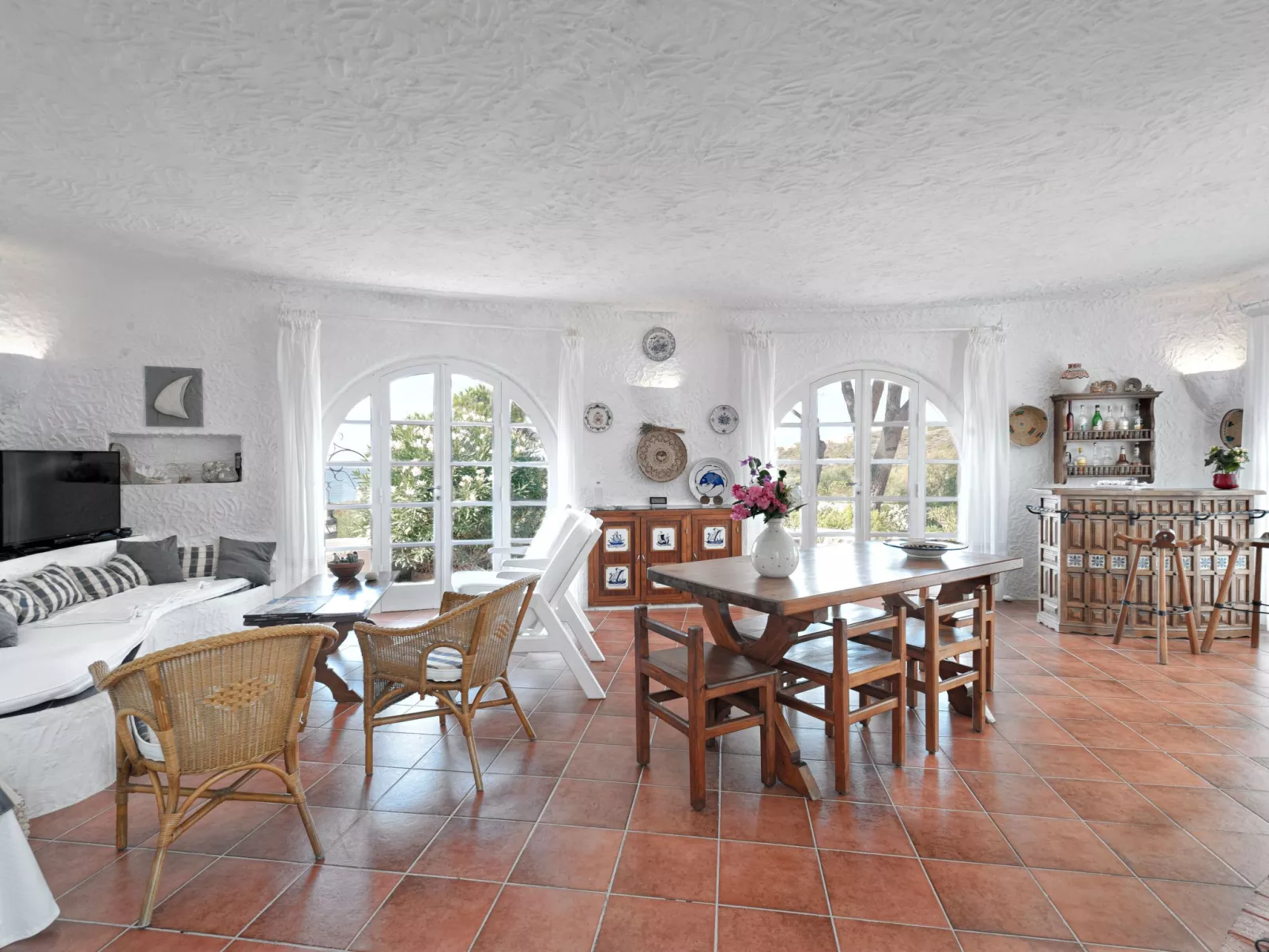 Villa Costa Rossa-Drinnen