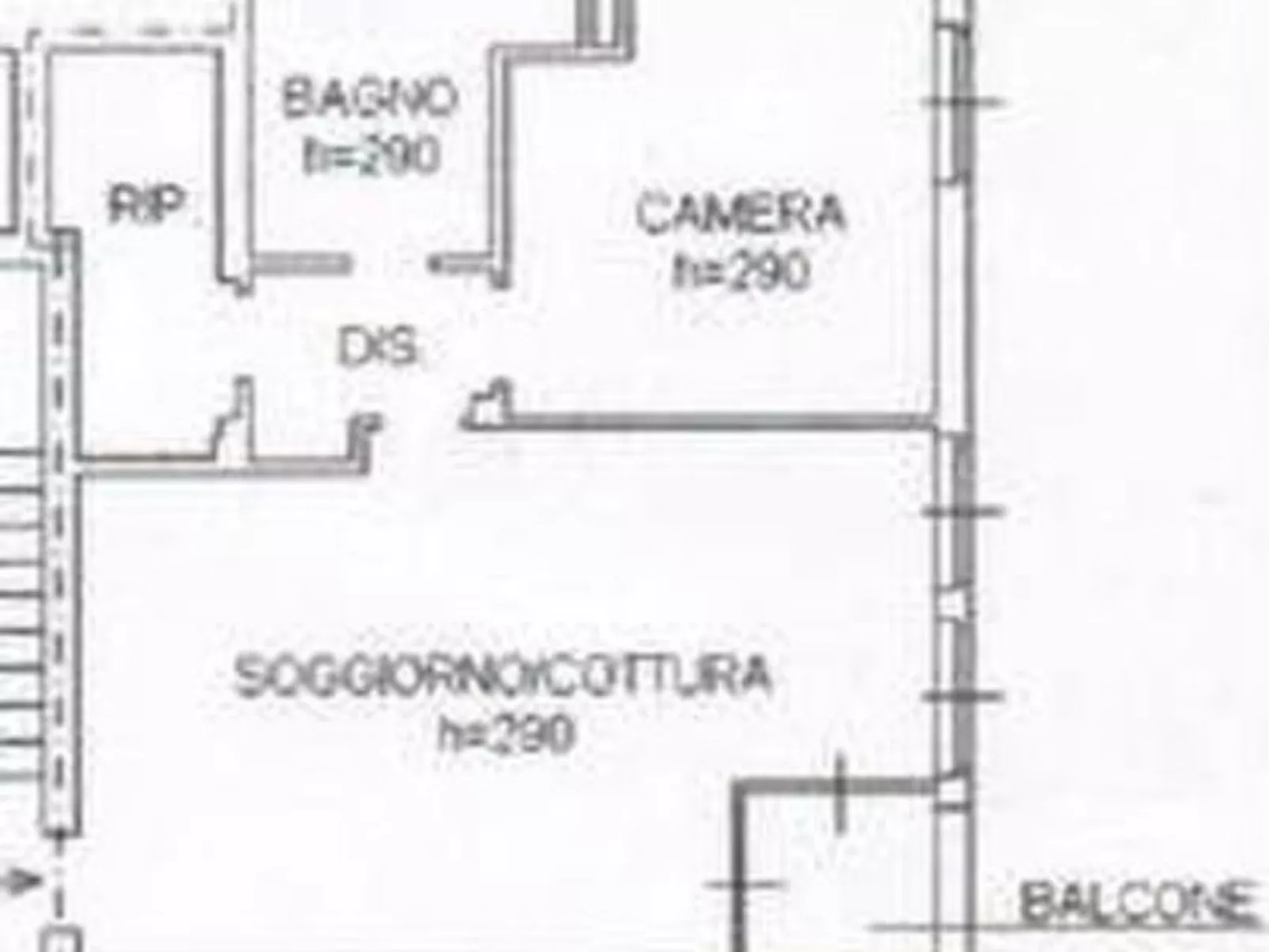 Mit Blick auf den Lago Maggiore-Drinnen