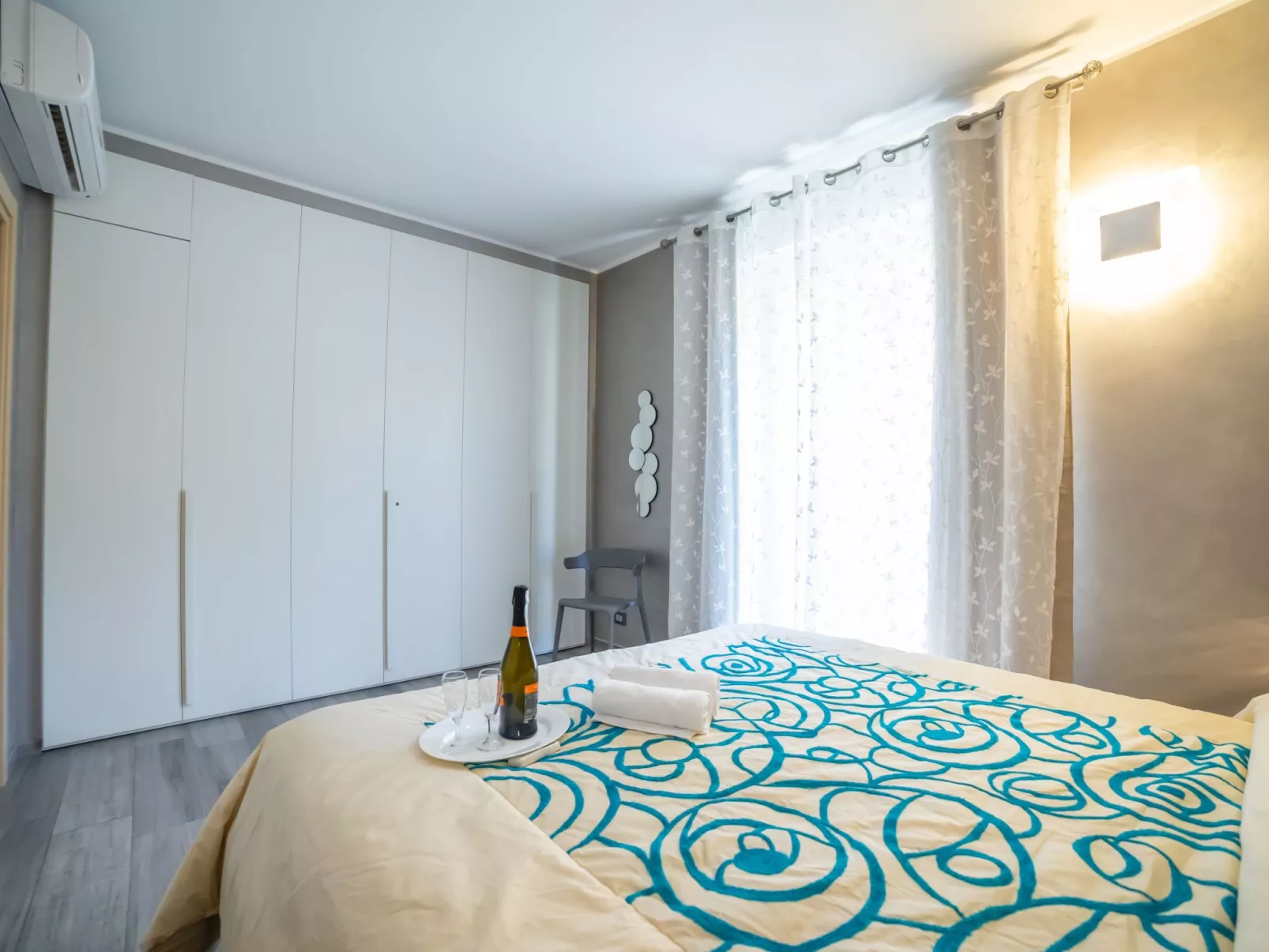 Loving Alassio - Eine hochmoderne Drei-Zimmer-Wohnung am Meer-Dedans