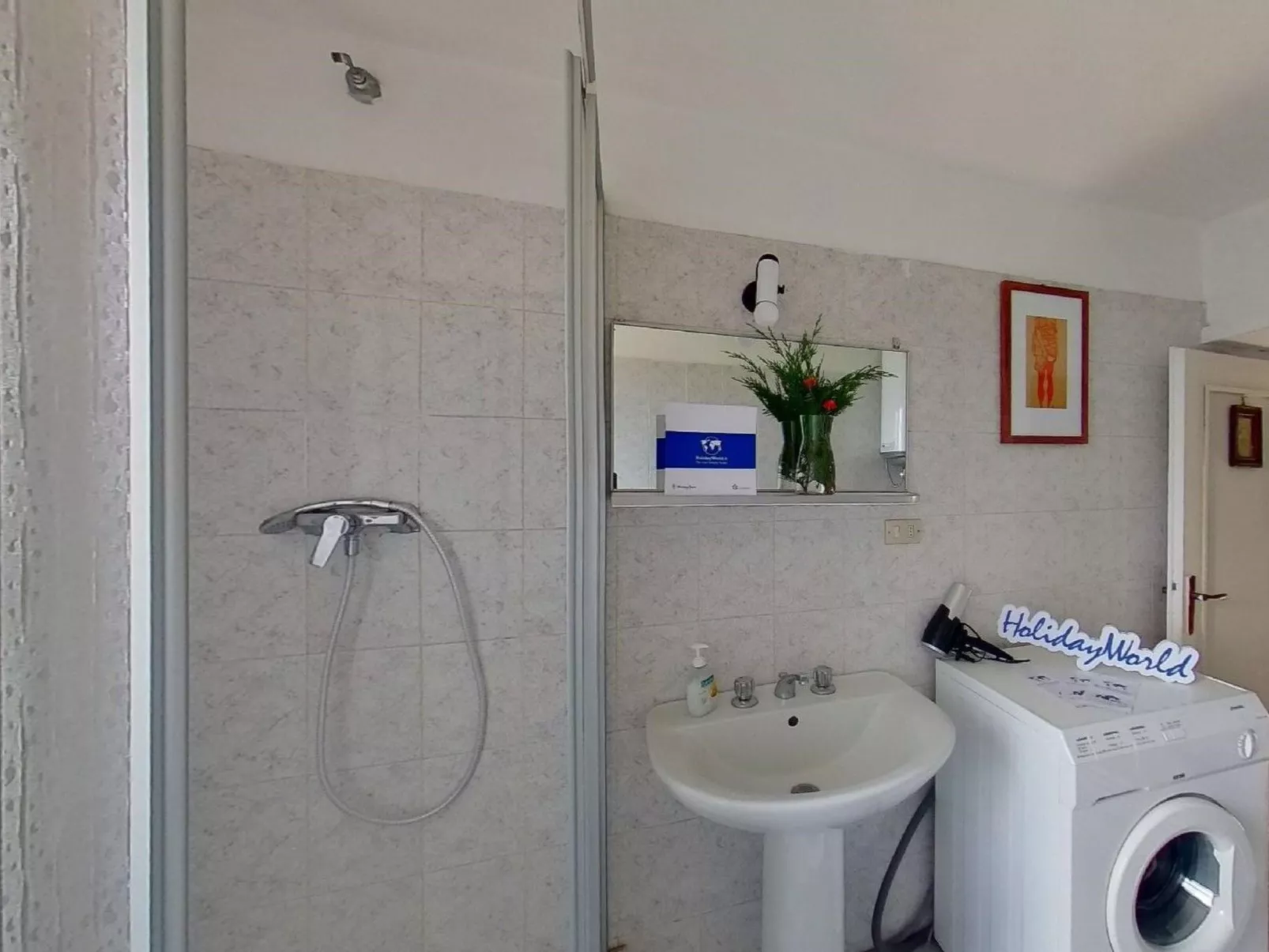 Silent View by Holiday World-Inside