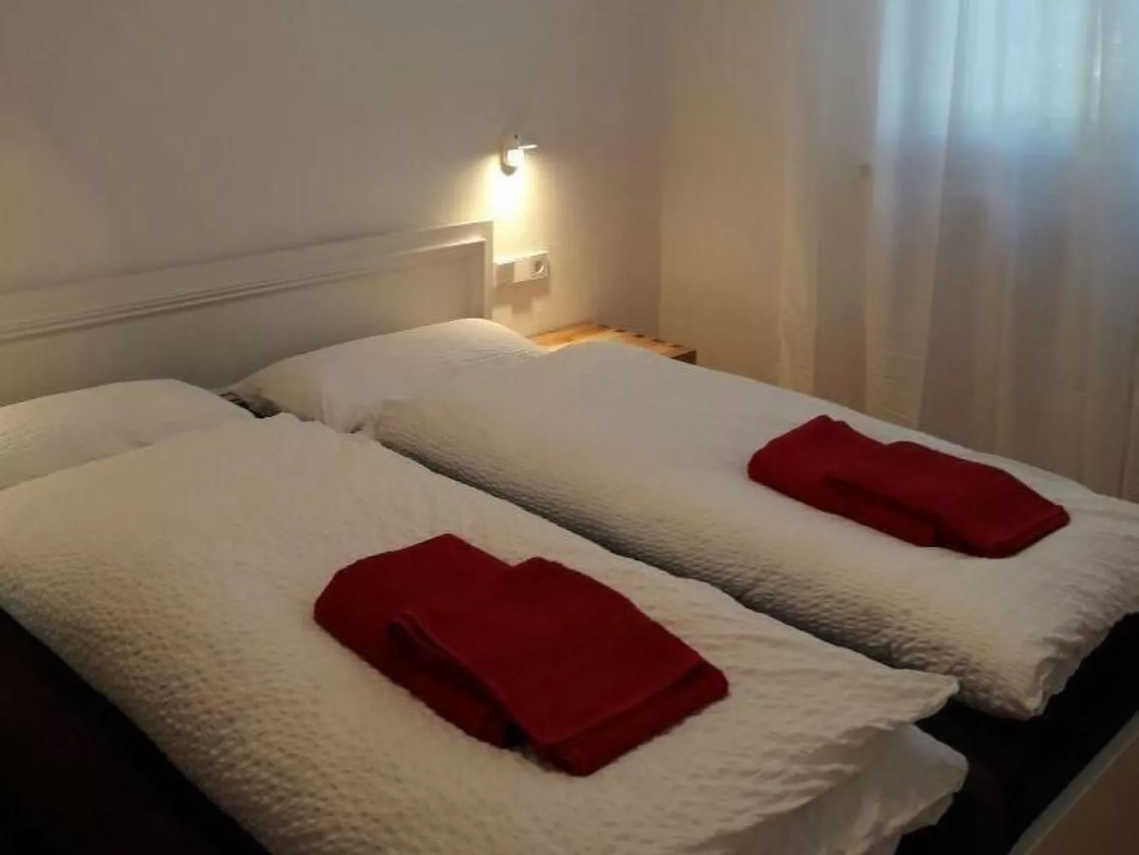 Villa am Gardasee mit großem Pool und Garten-Dedans