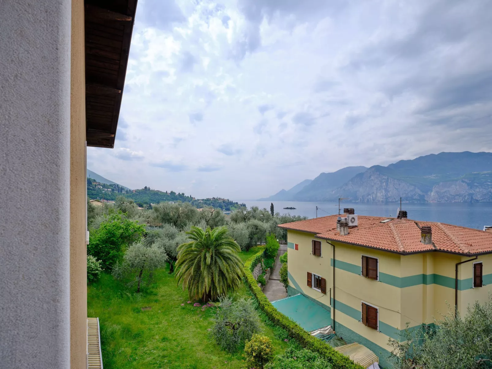 'Casa Willy-Draußen