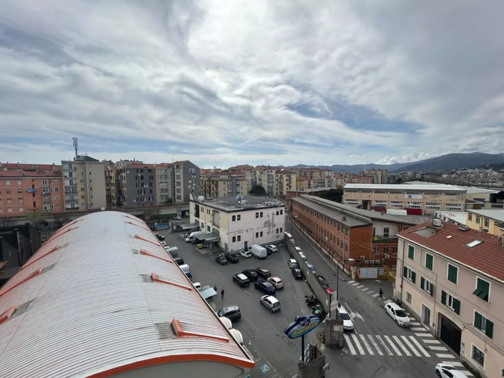 Il Cielo Con Un Dito by Holiday World-Draußen