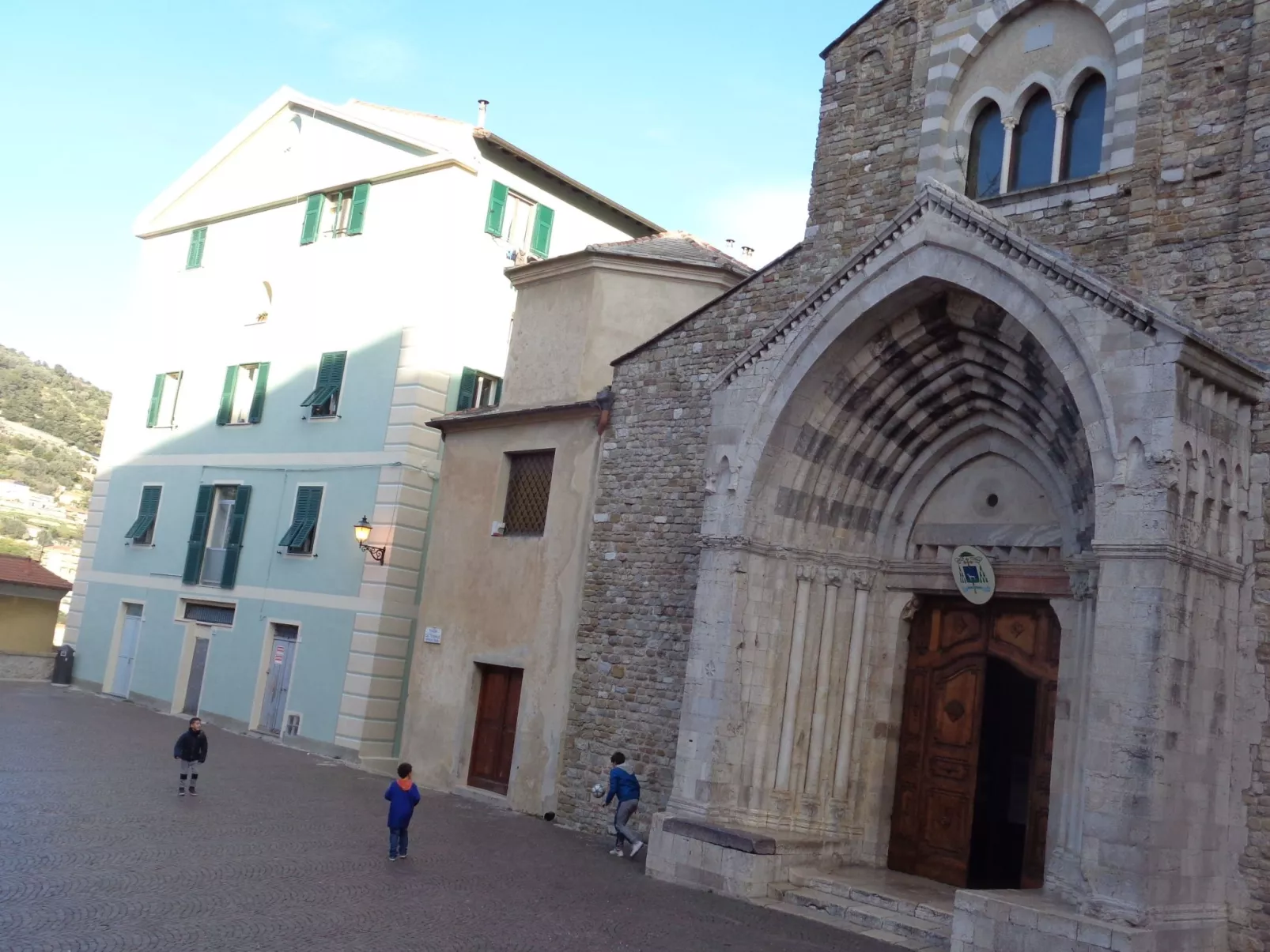 'Medieval House' mit Terrasse-Outside