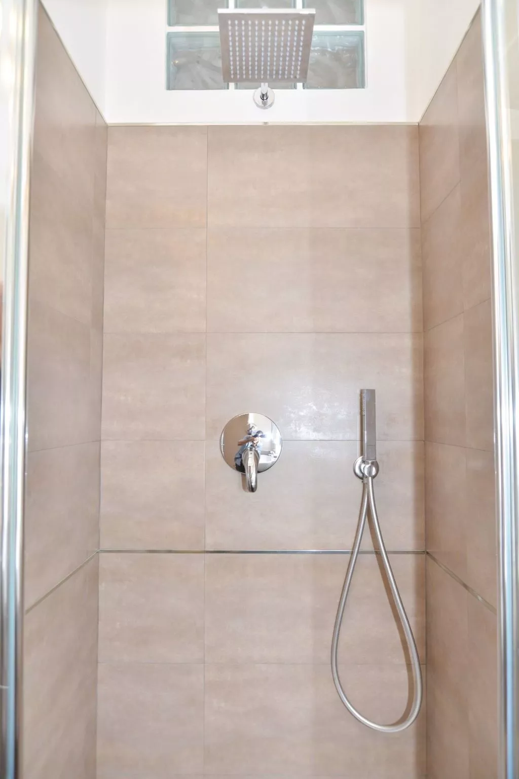 Ihr Rautenlicht und Super Wi Fi-Inside