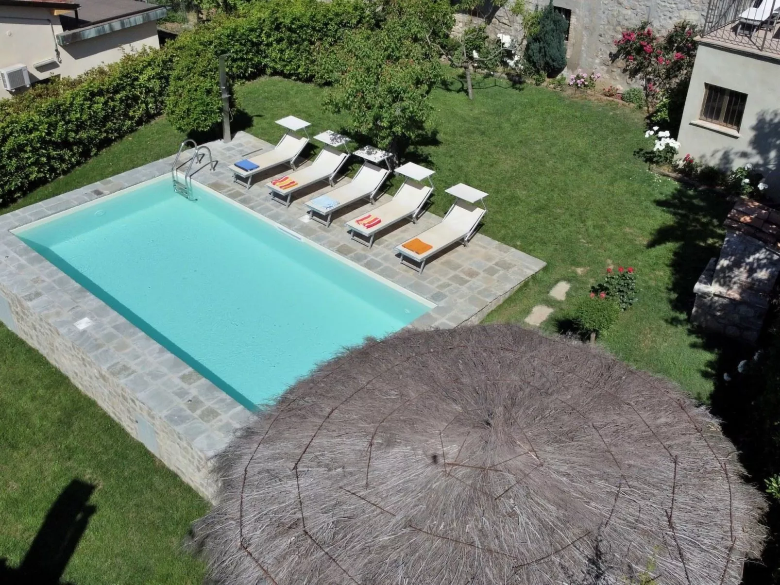 'Reasco' mit Balkon-Outside