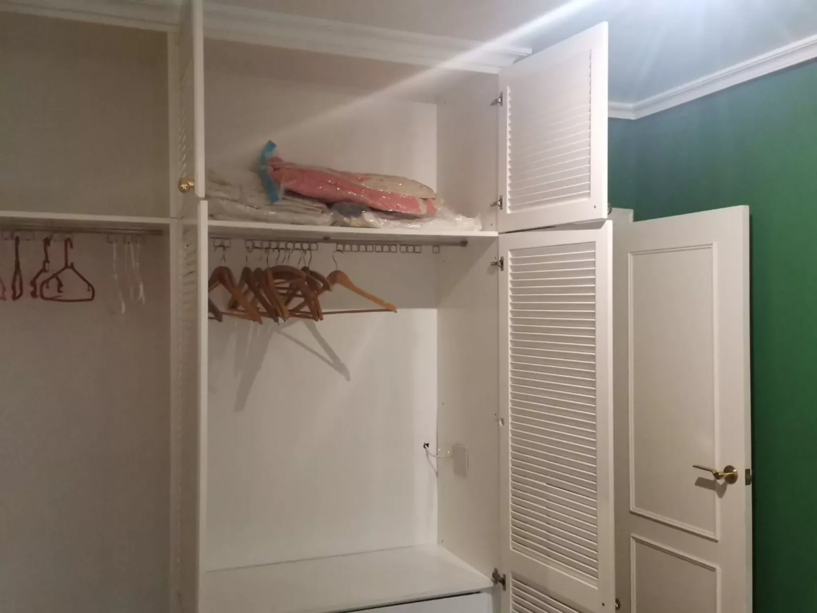 Penthouse mit drei Schlafzimmern in der Nähe von natürlichen Schwimmbädern-Inside