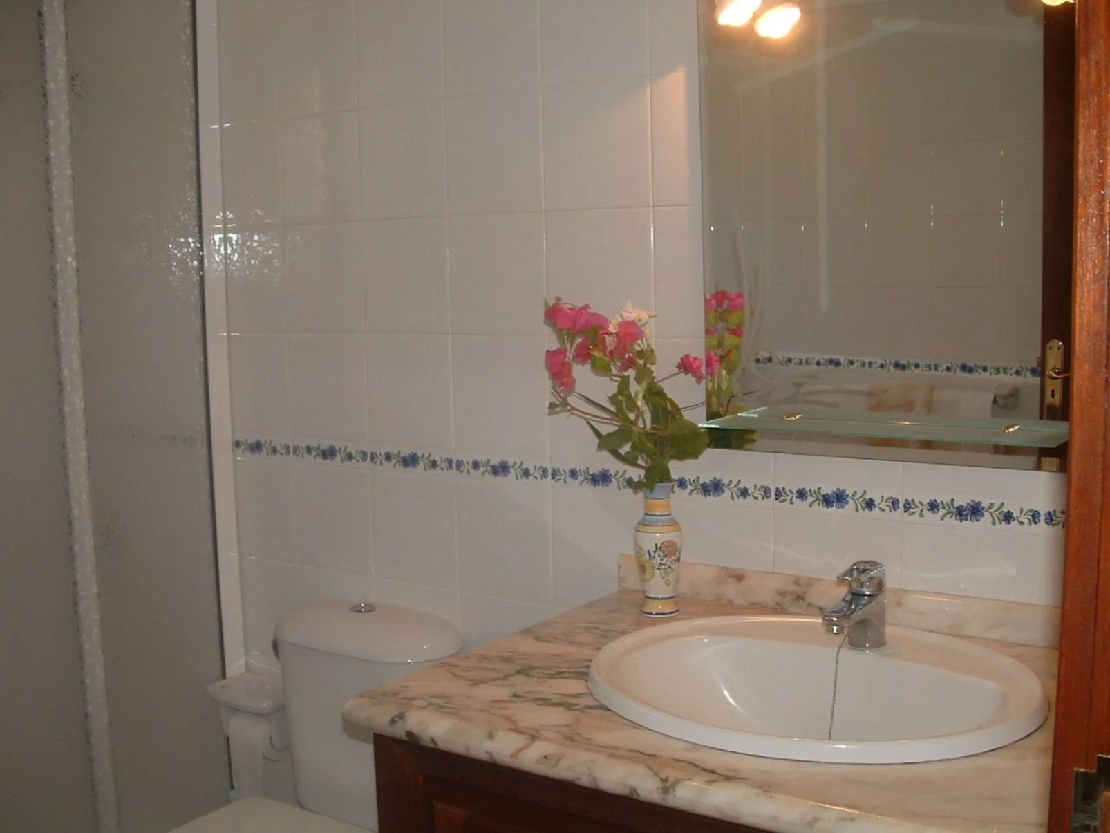 Mit Garten und wunderbarer Aussicht-Inside