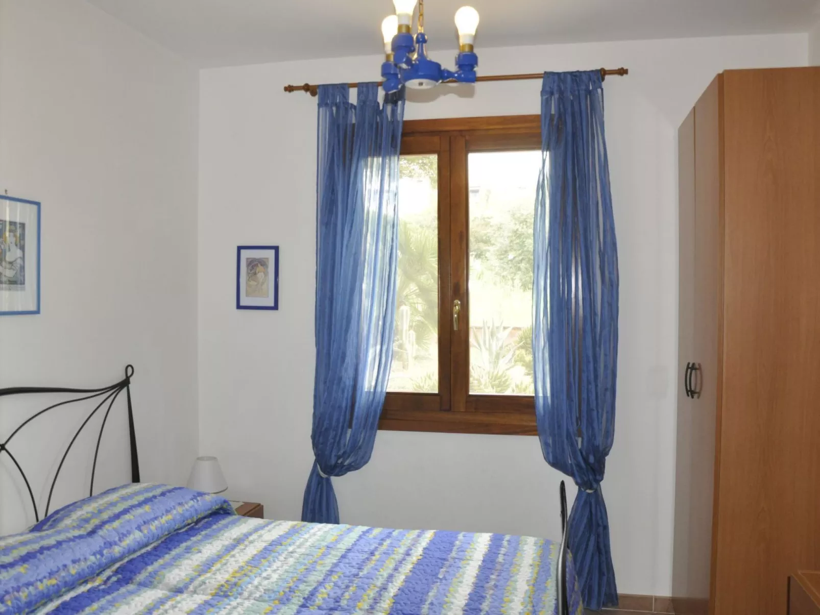 Gemütliche Ferienwohnung für 4 Personen-Drinnen