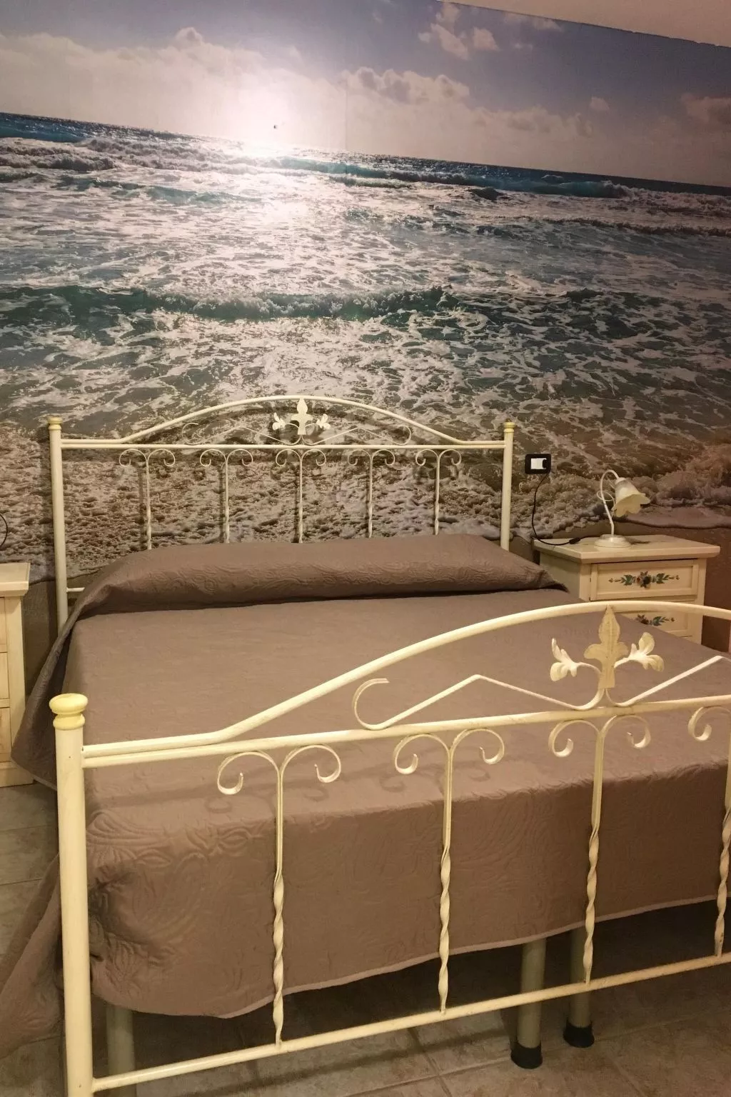 'Carla Gold' mit Wallbox-Image-tags.info