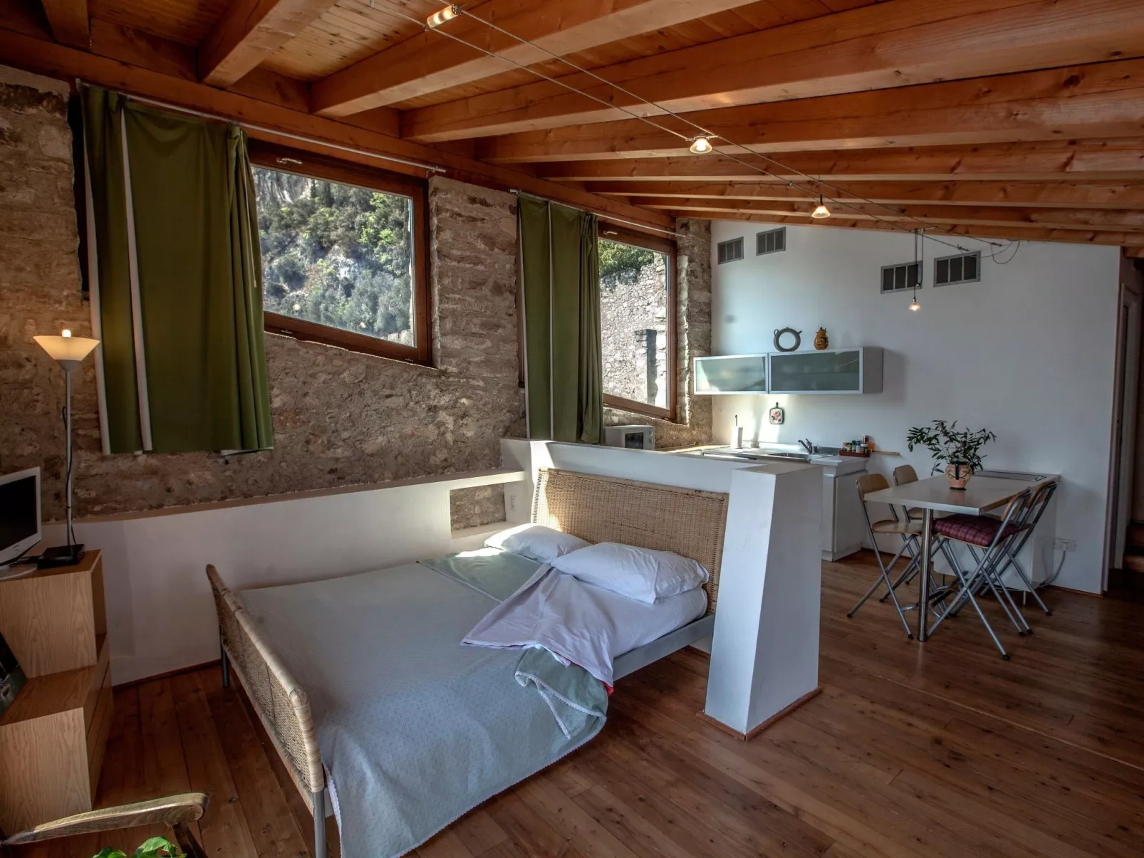 Clementina Romantisches Appartement mit Seeblick-Inside