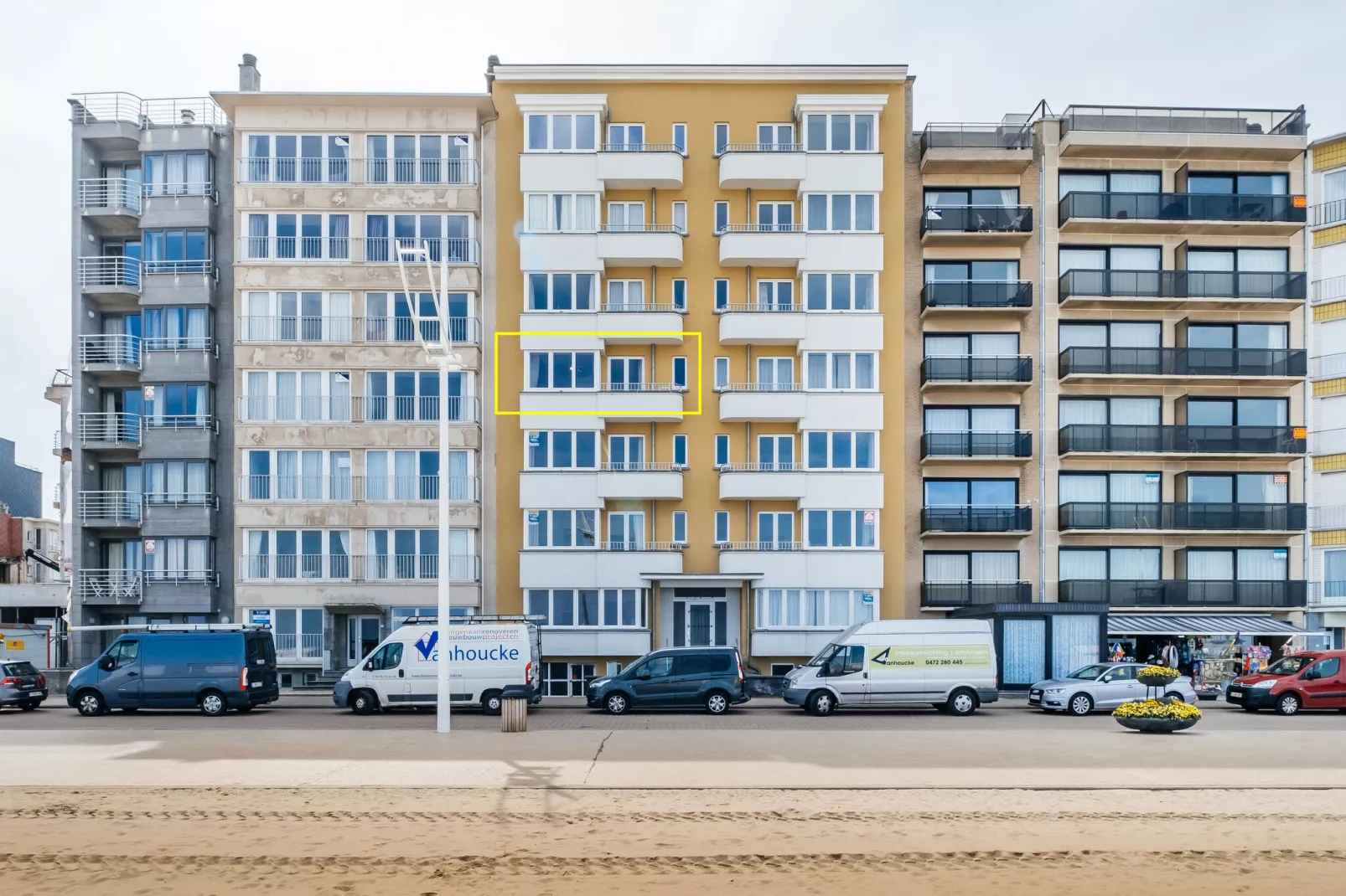 Neptune 301-Exterior summer