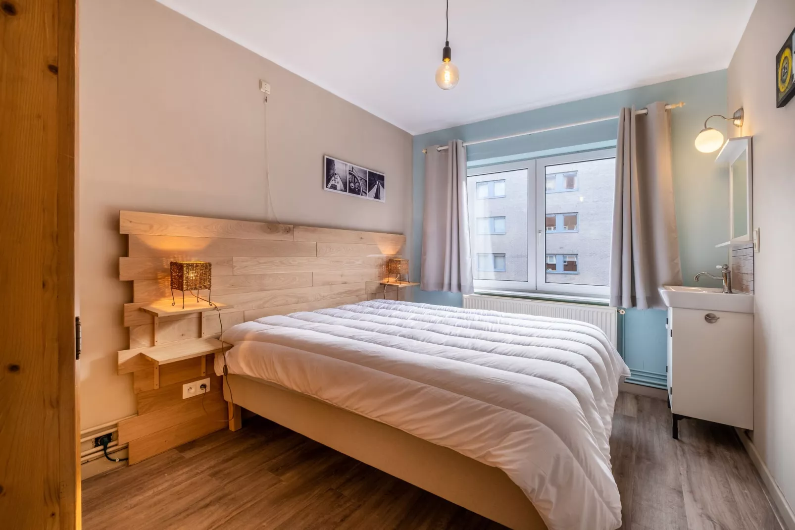 Neptune 301-Bedroom