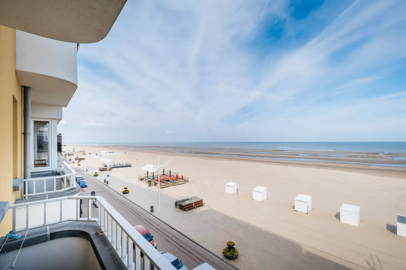 Neptune 301-Terrace balcony