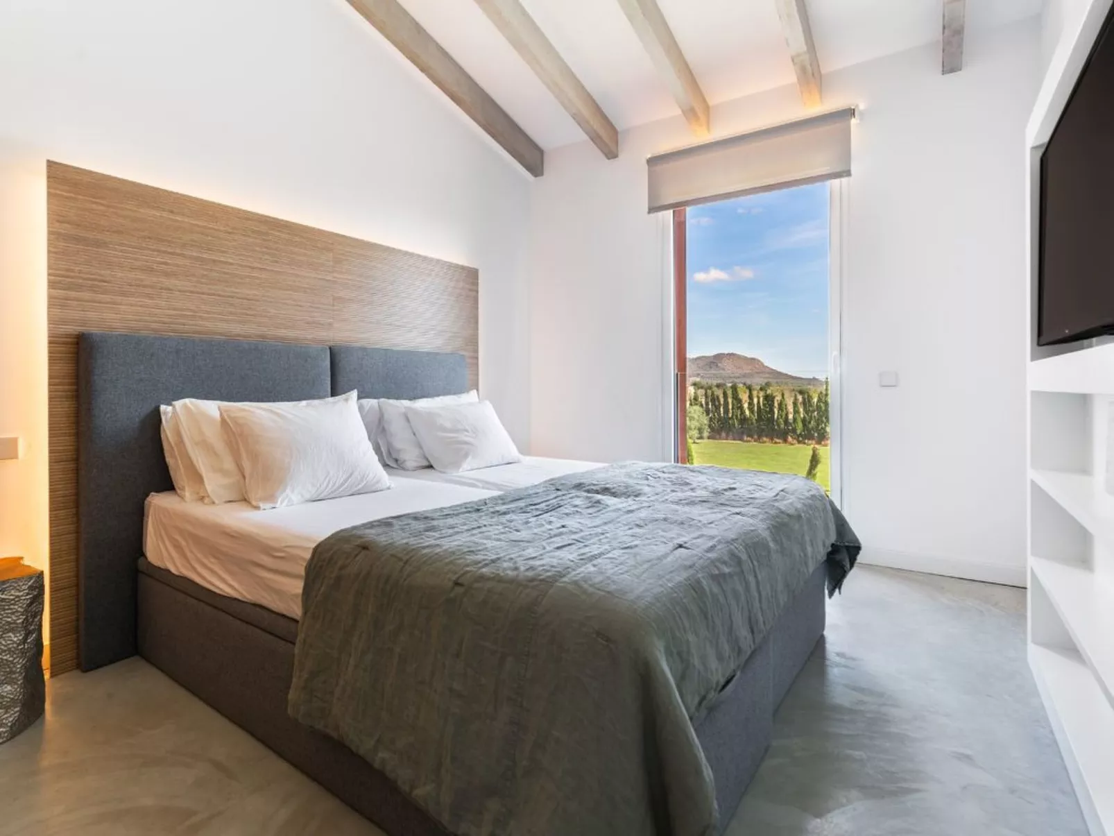 Luxuriöse Villa mit beheiztem Pool für 8 Personen-Image-tags.info