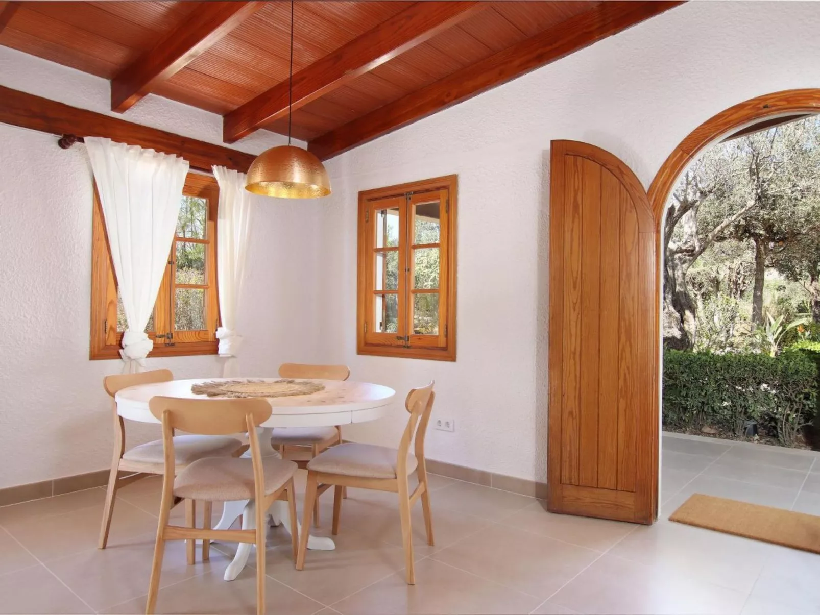 Villa Alegre, Pollensa-Inside