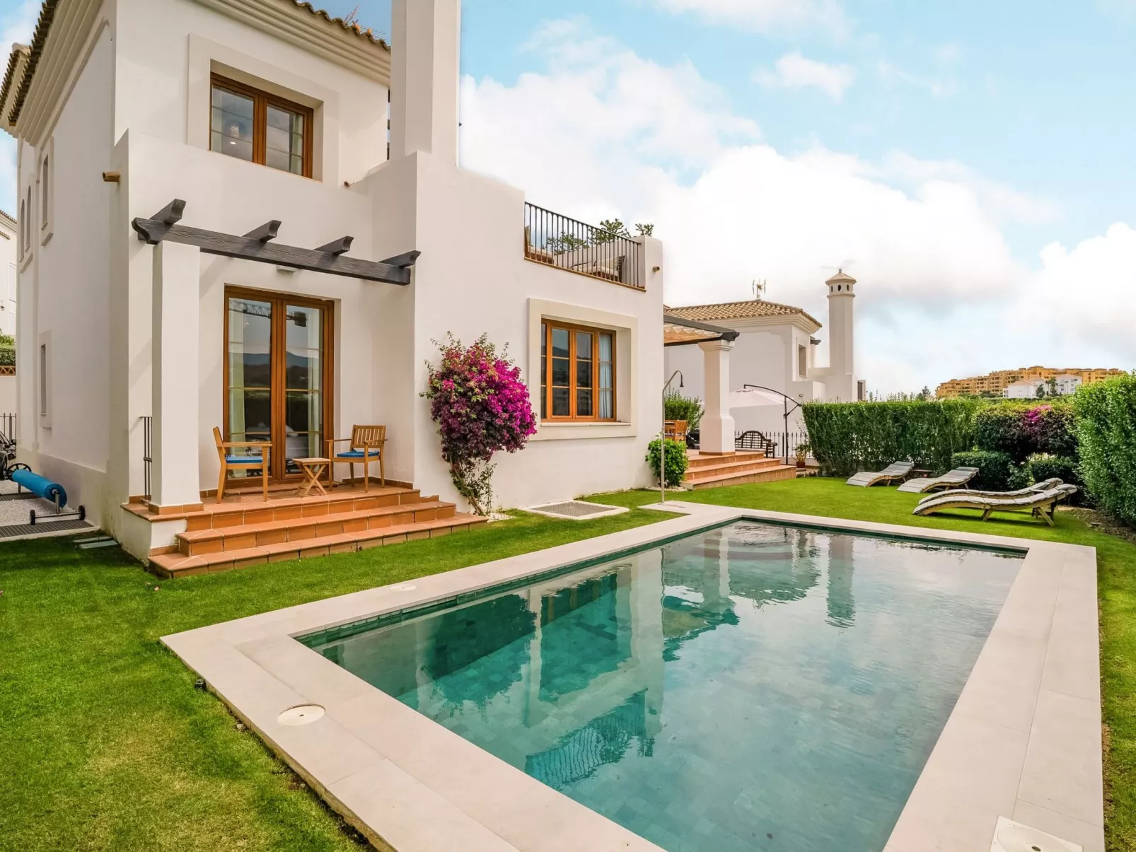 Chalet "La Resina" mit Garten, Grill und Terrasse-Outside