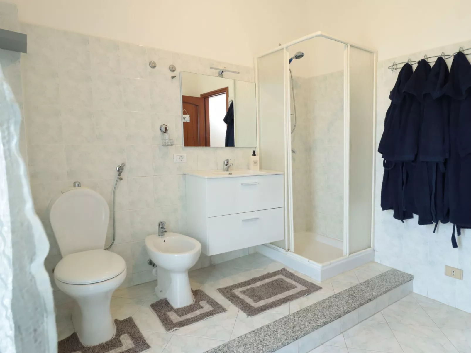 Le Palme in linera-Drinnen