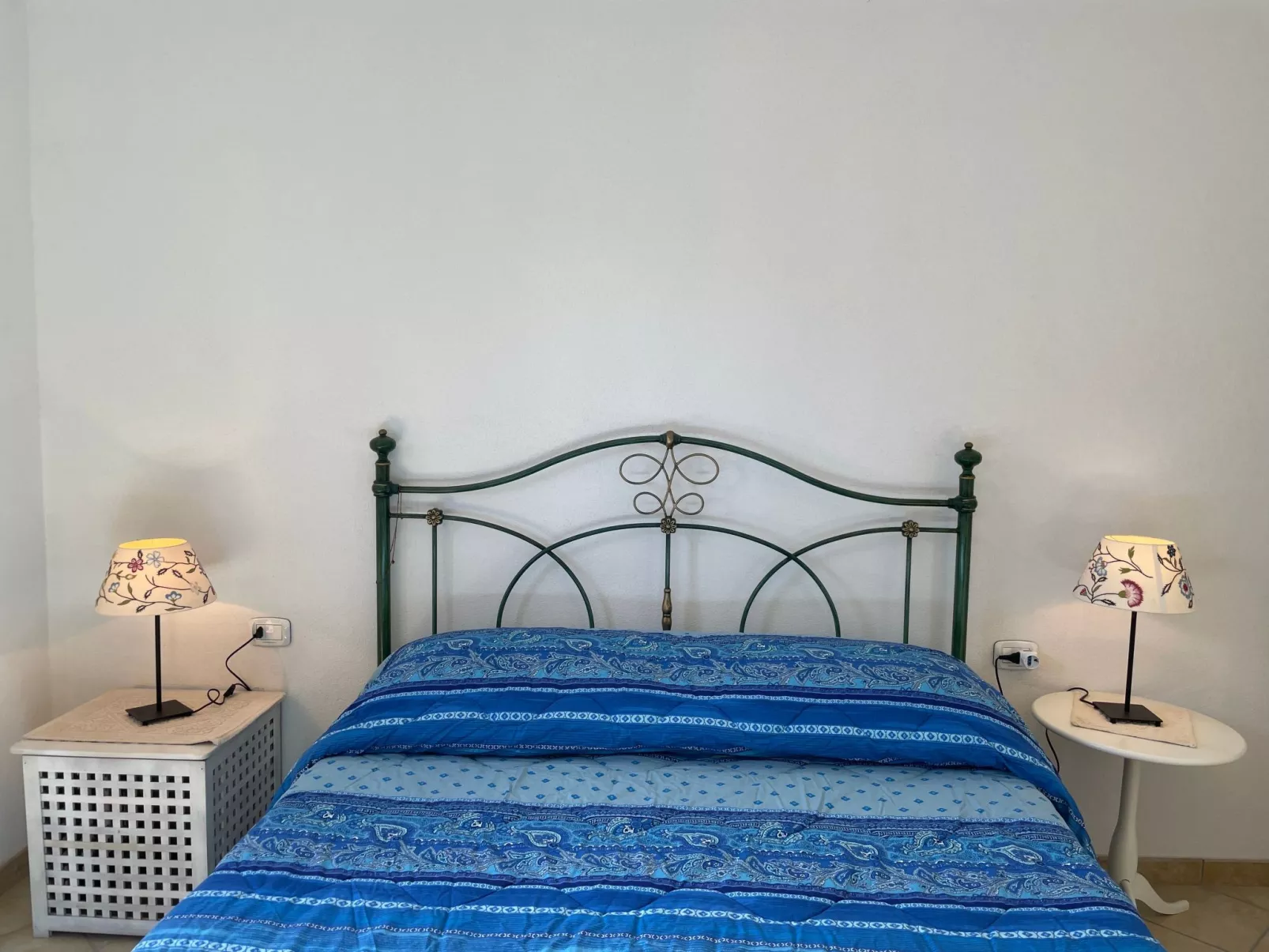 1 Kilometer vom Strand entfernt-Inside