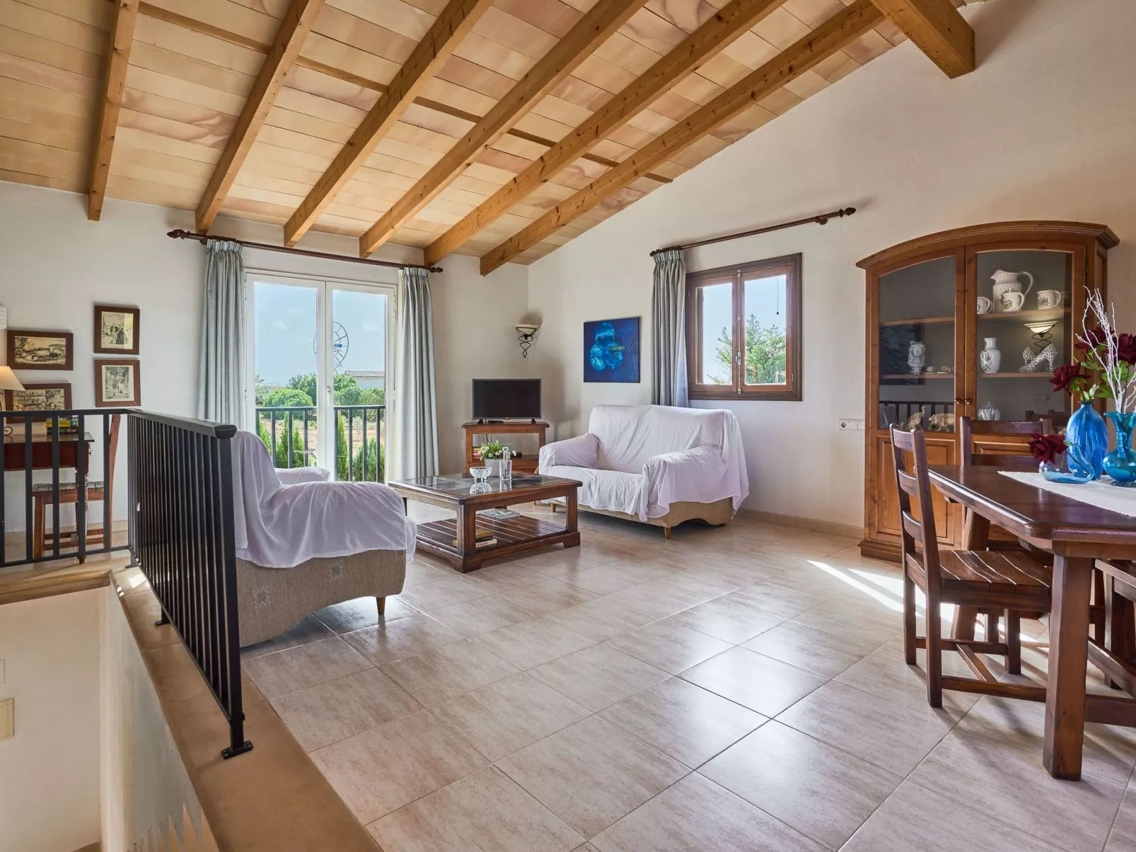 Villa mit privatem Pool-Drinnen