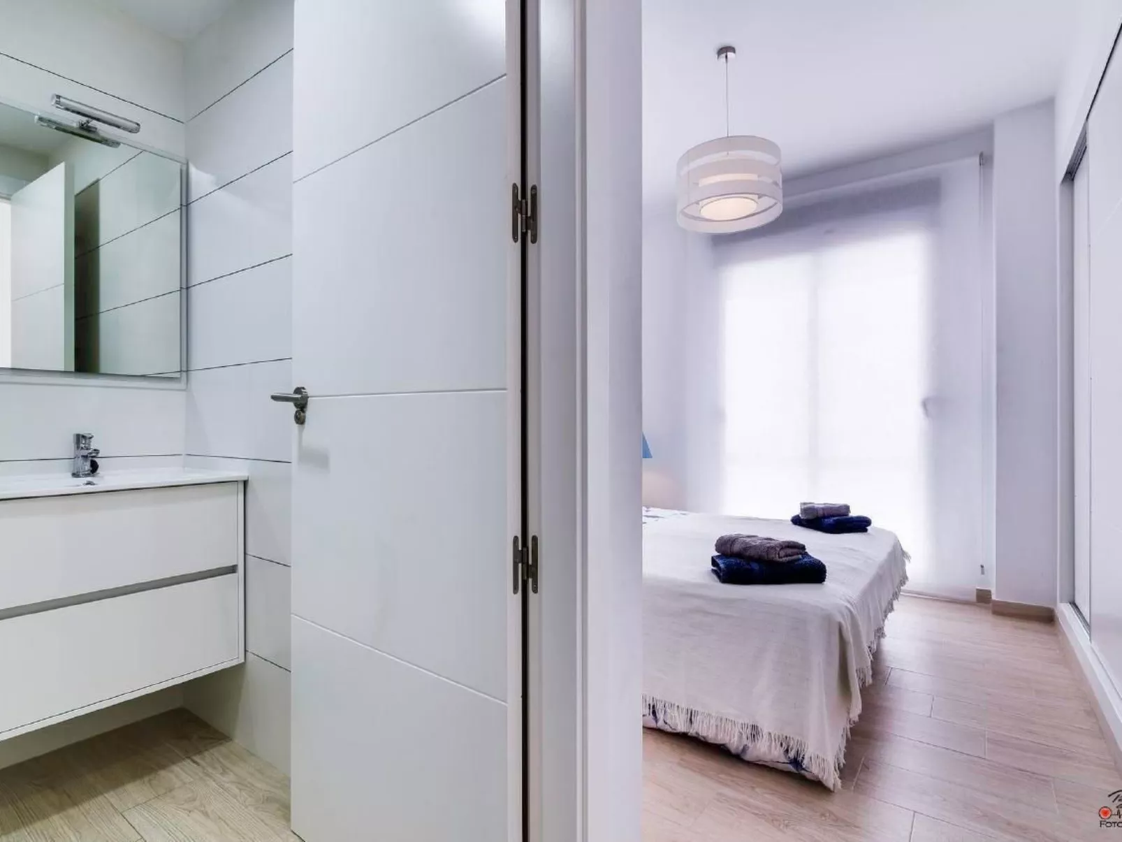 "Pinada Beach" mit Schwimmbad-Dedans