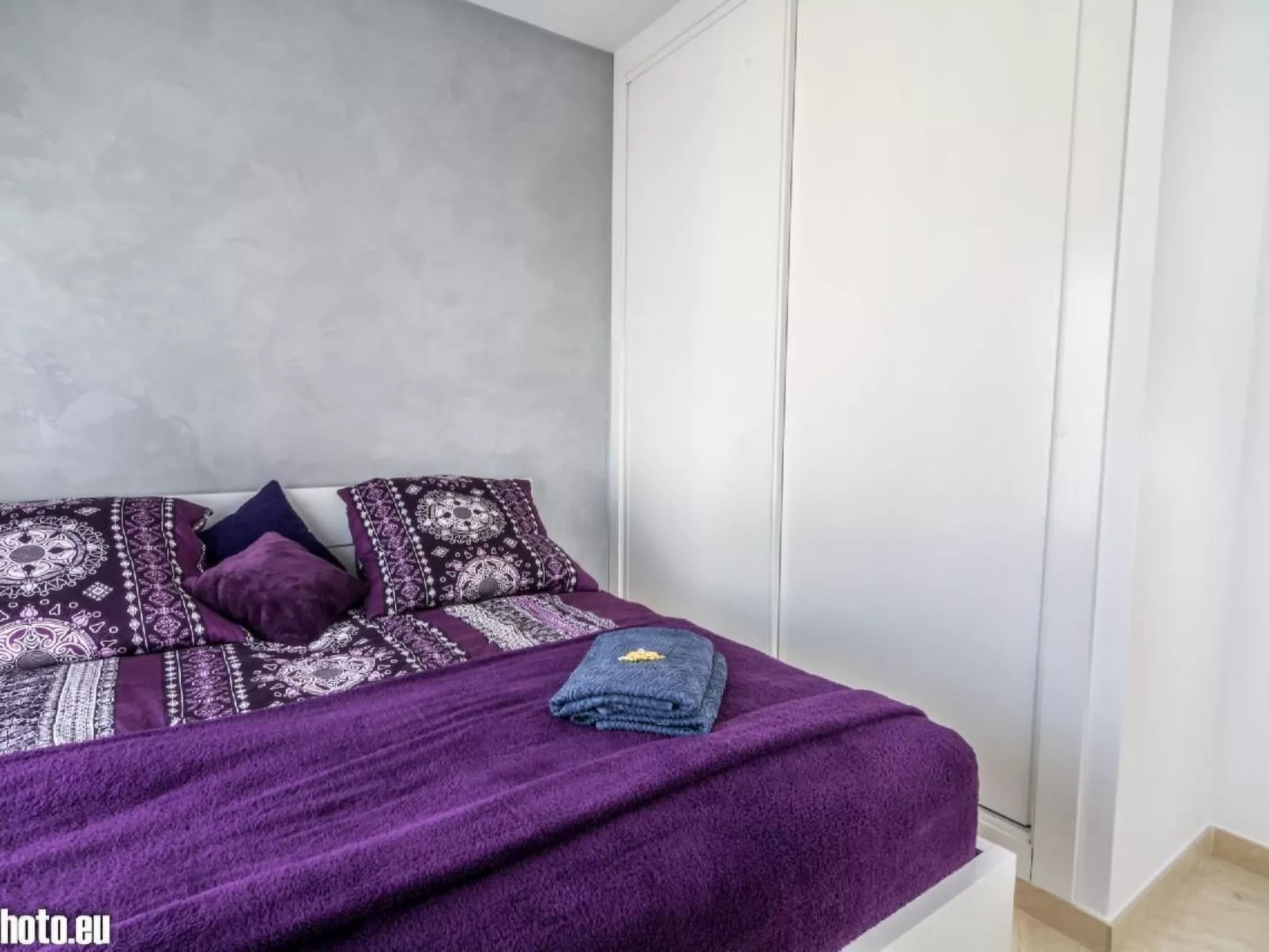 "Sunny Villa" mit Schwimmbad-Dedans