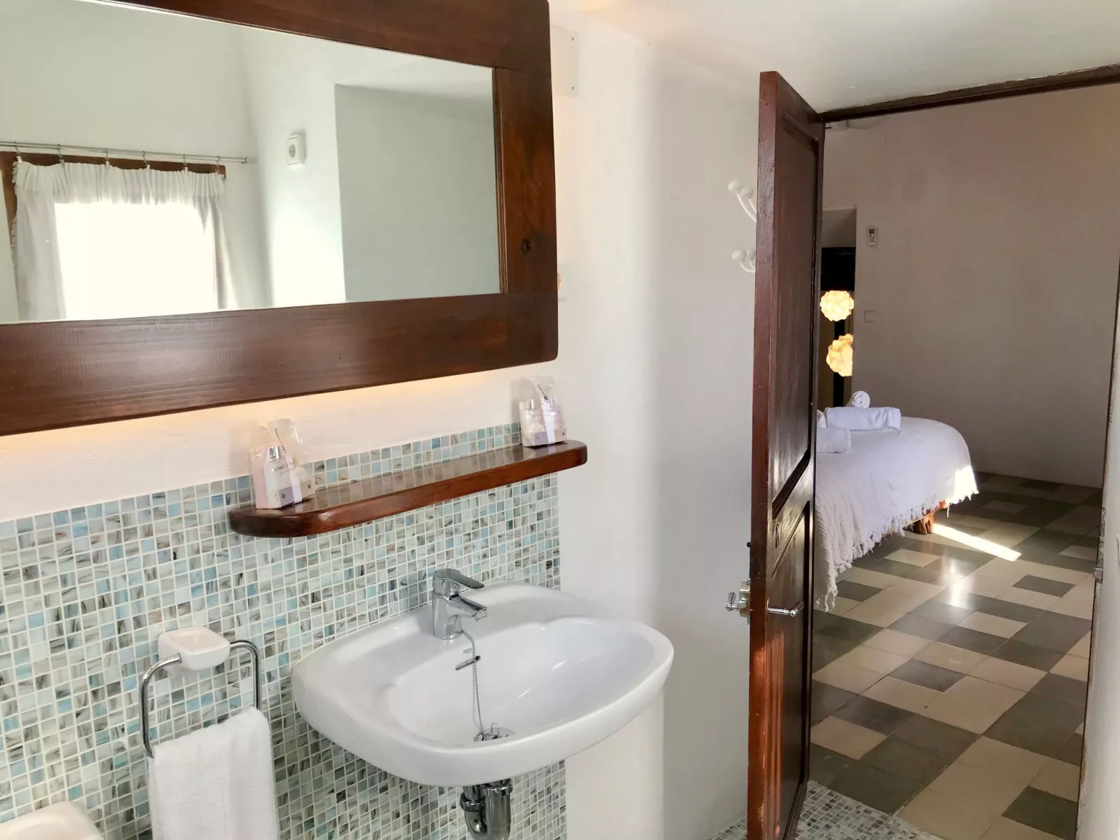 Villa El Palau-Inside