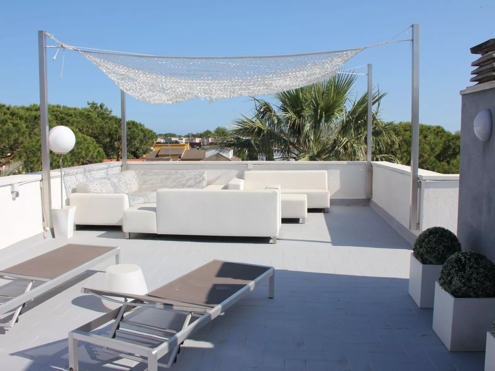 "Caru" mit Terrasse-Inside