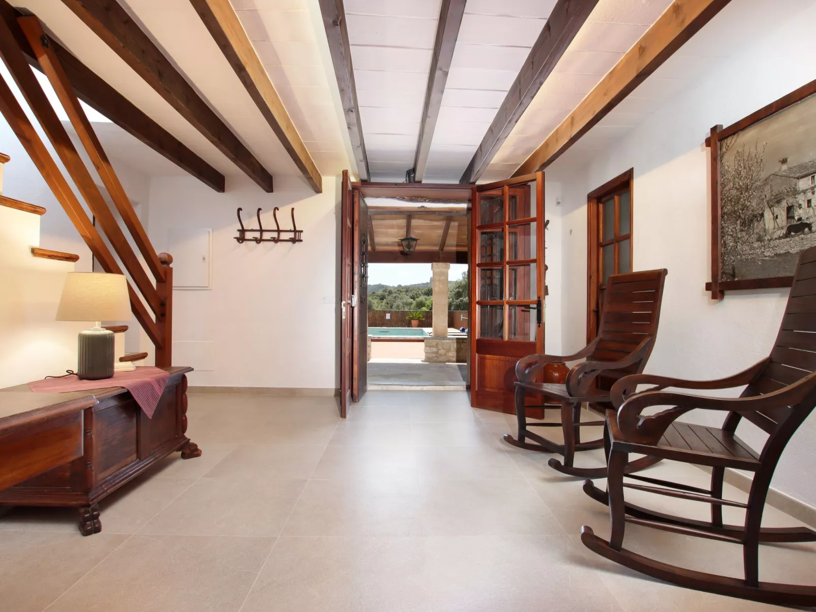 Große Villa auf dem Lande in der Nähe von Pollensa.-Outside