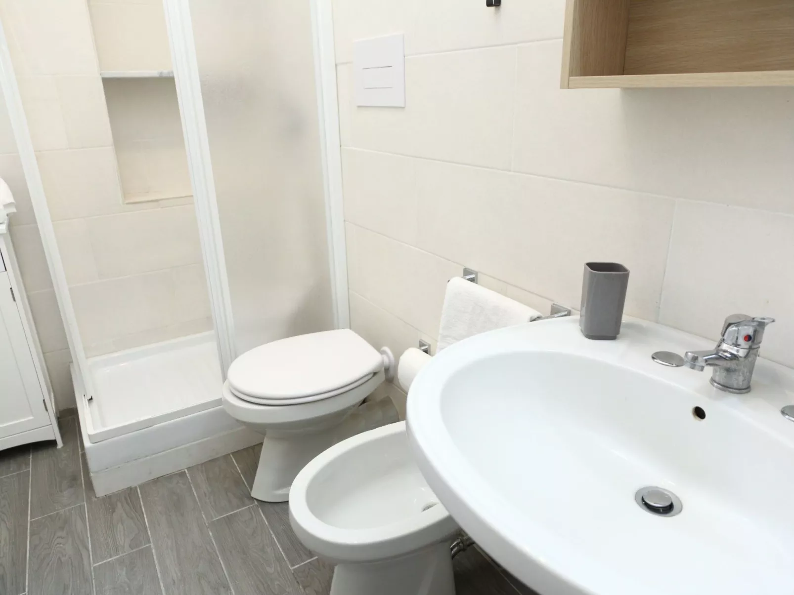 Griechische Terrasse-Inside