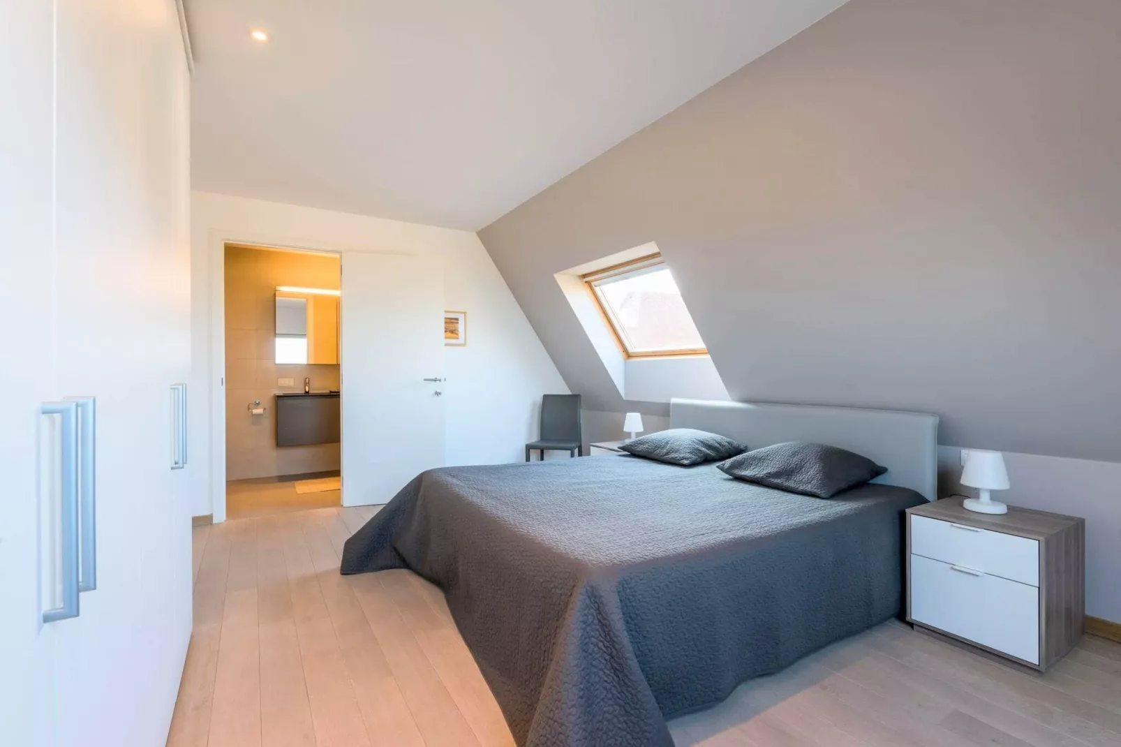 Zeegerucht 201P-Bedroom