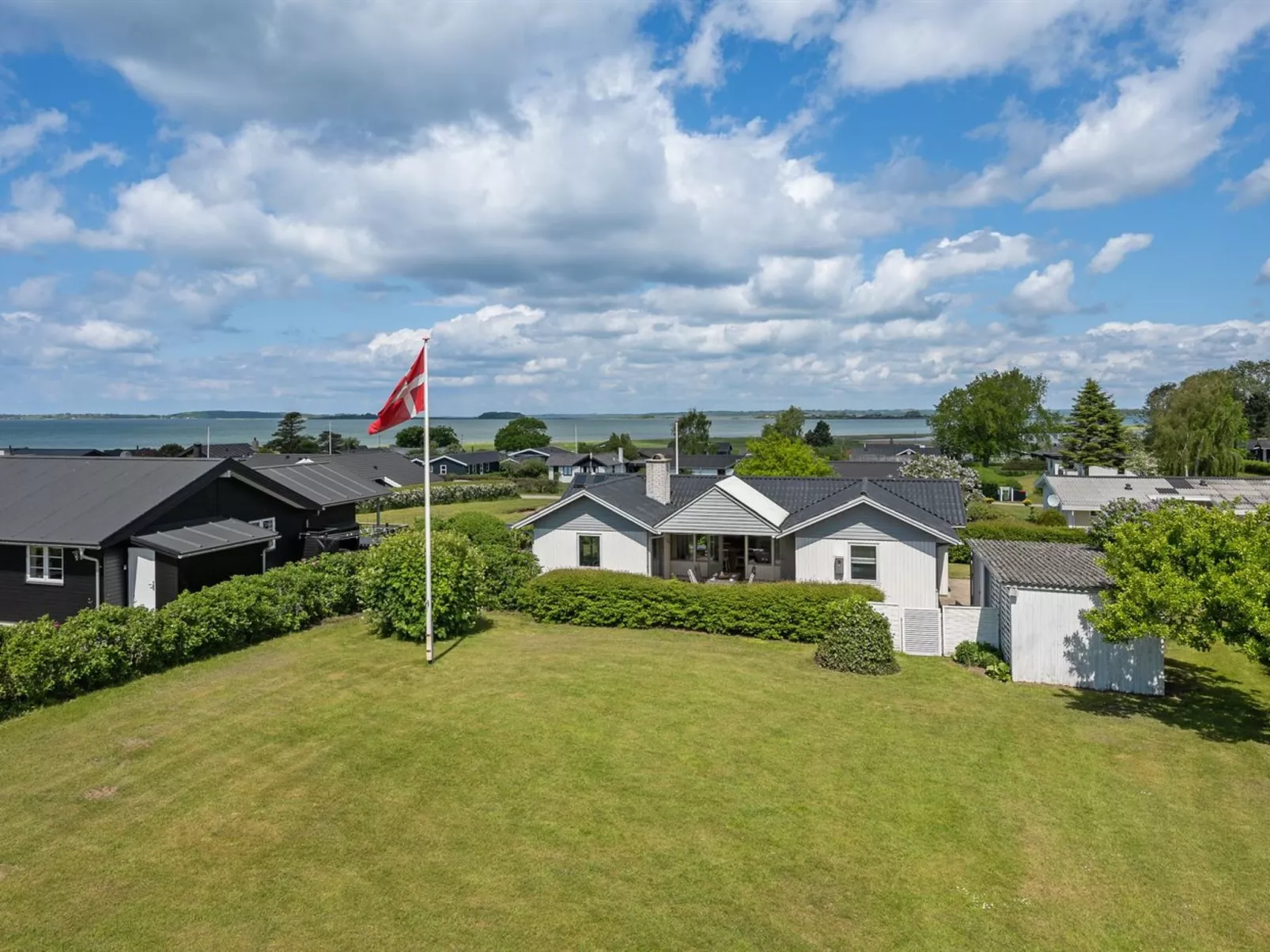 "Rise" - 250m from the sea-Dehors