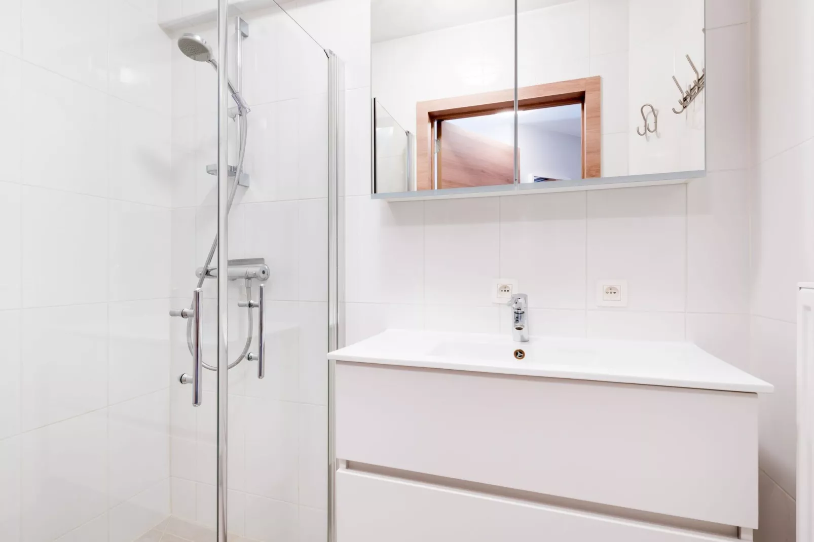 Alexy 401G-Bathroom