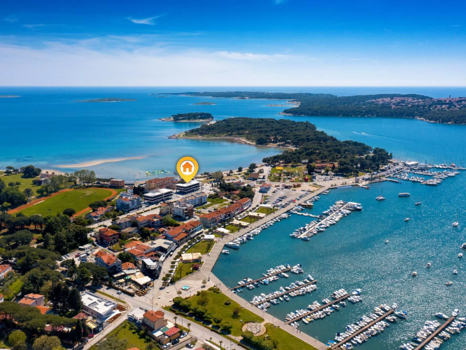 Wohnung "A'more Bijeca2" mit Blick auf das Wasser-Dehors
