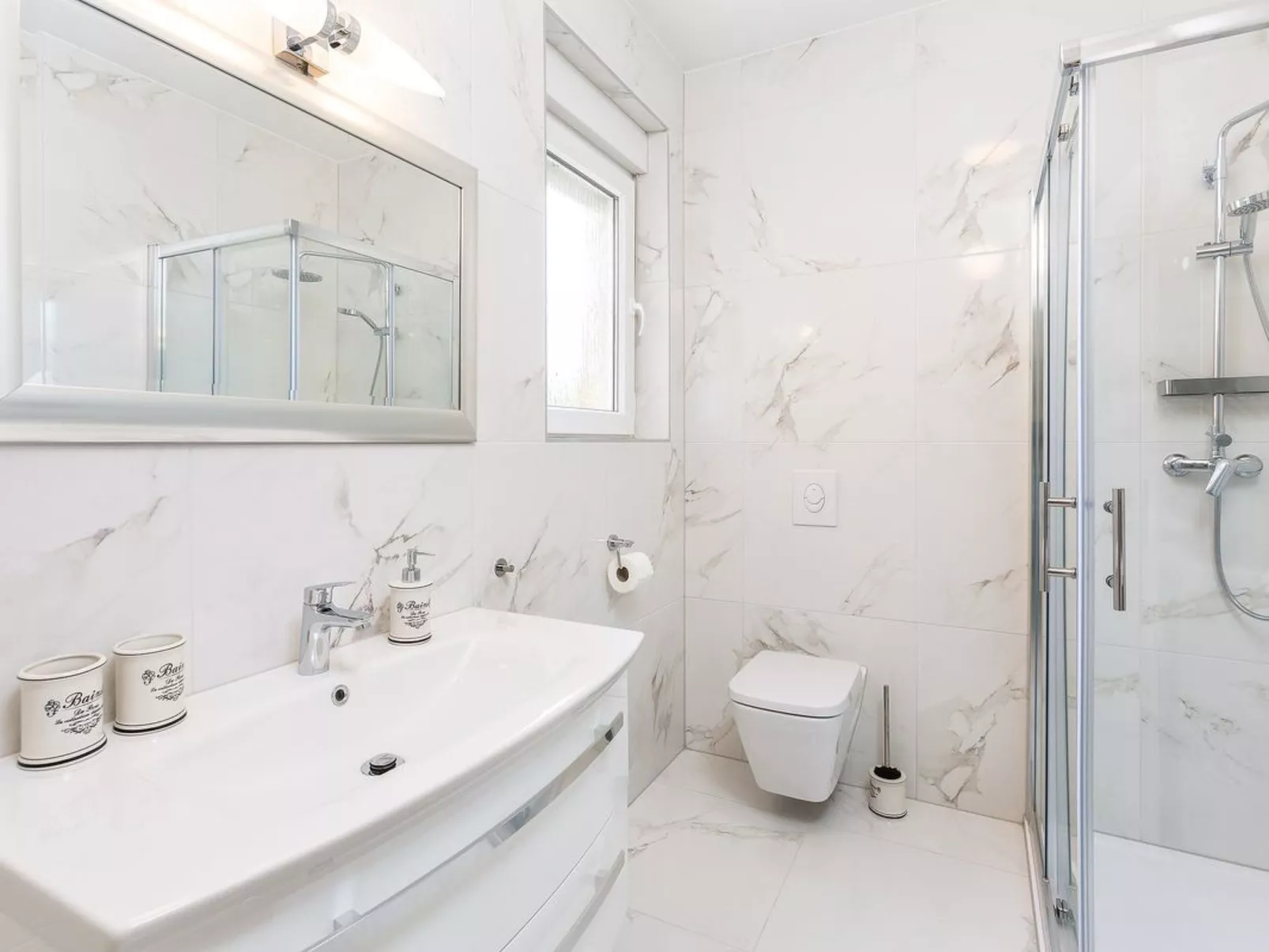 Wohnung mit Terrasse - Inside