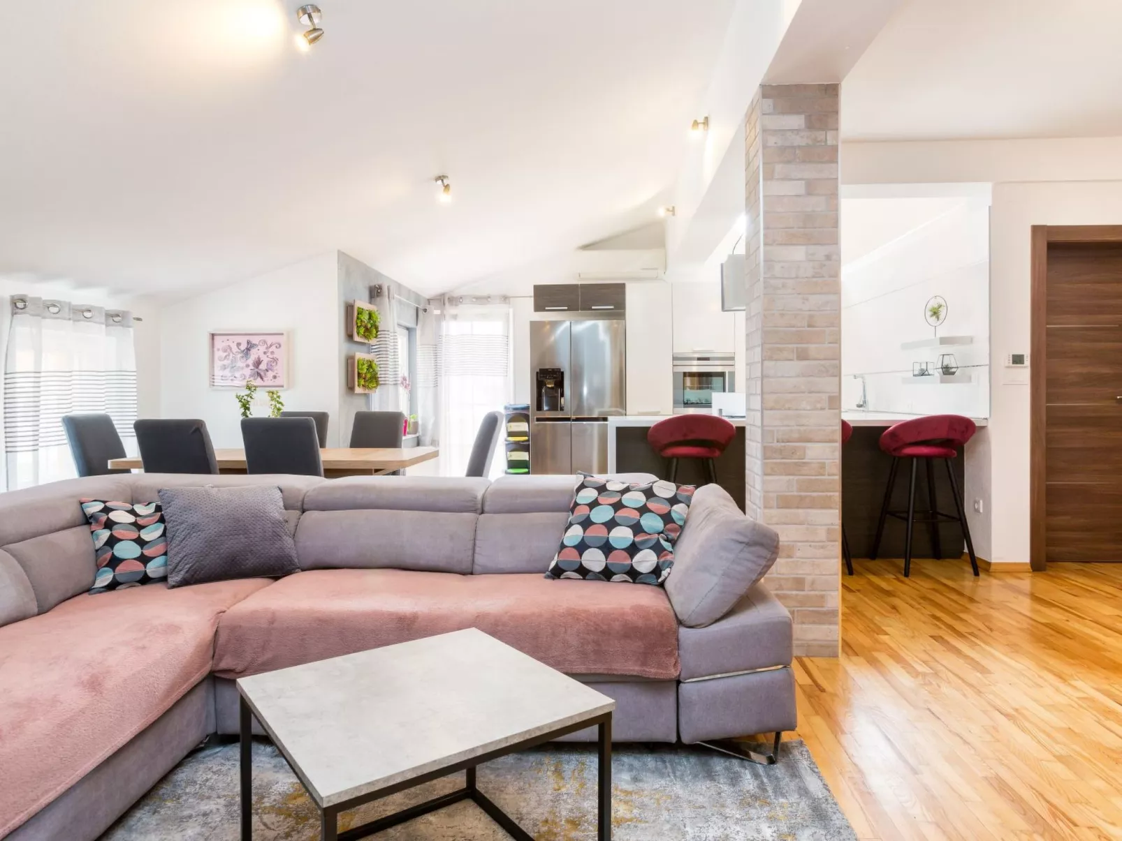 Wohnung in Medulin mit Grill, Garten und Terrasse-Inside