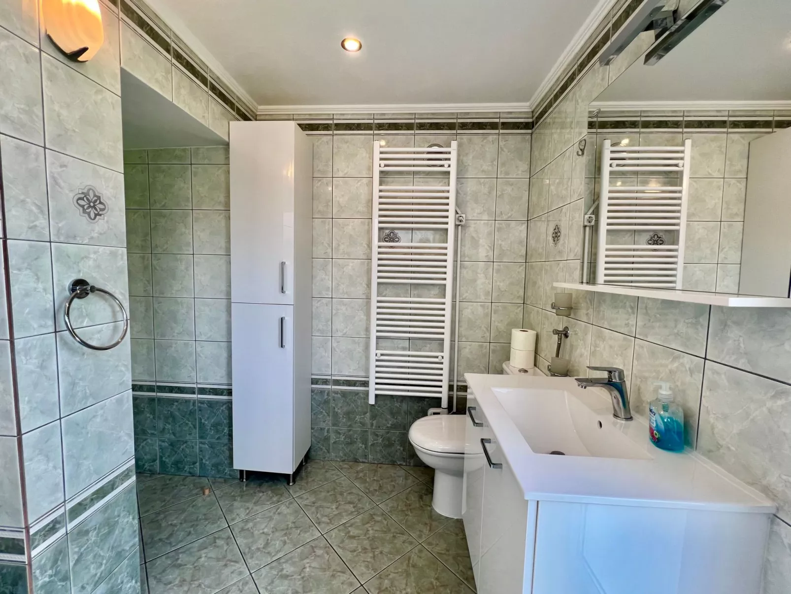 Holiday house Lona-Inside