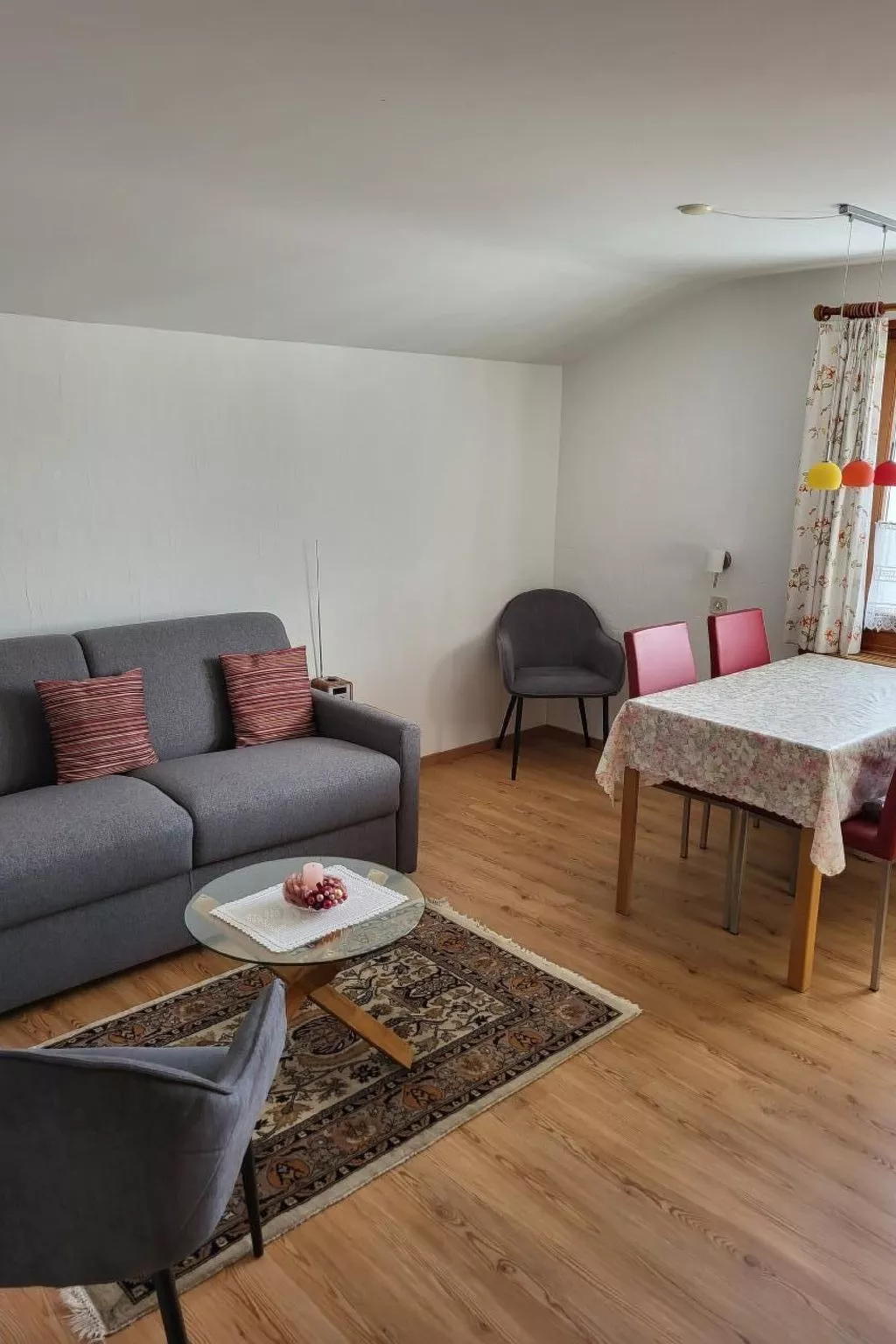 Chasura-Image-tags.info