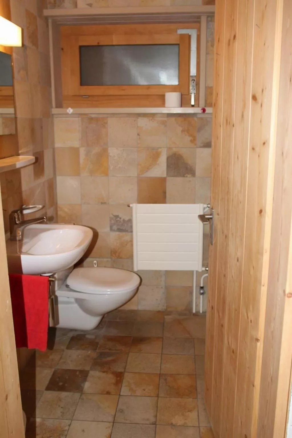 Haus Basilisk / EG & 1. Stock für 9 Personen-Dedans