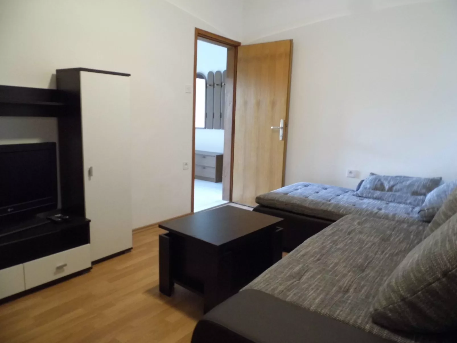 Schöne moderne und voll ausgestattete Wohnung.-Inside