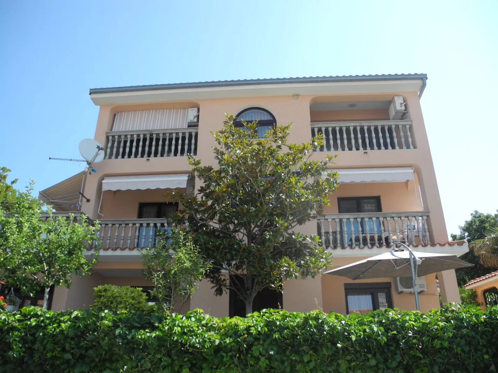 Wohnung in Crikvenica mit Grill und Terrasse-Dehors