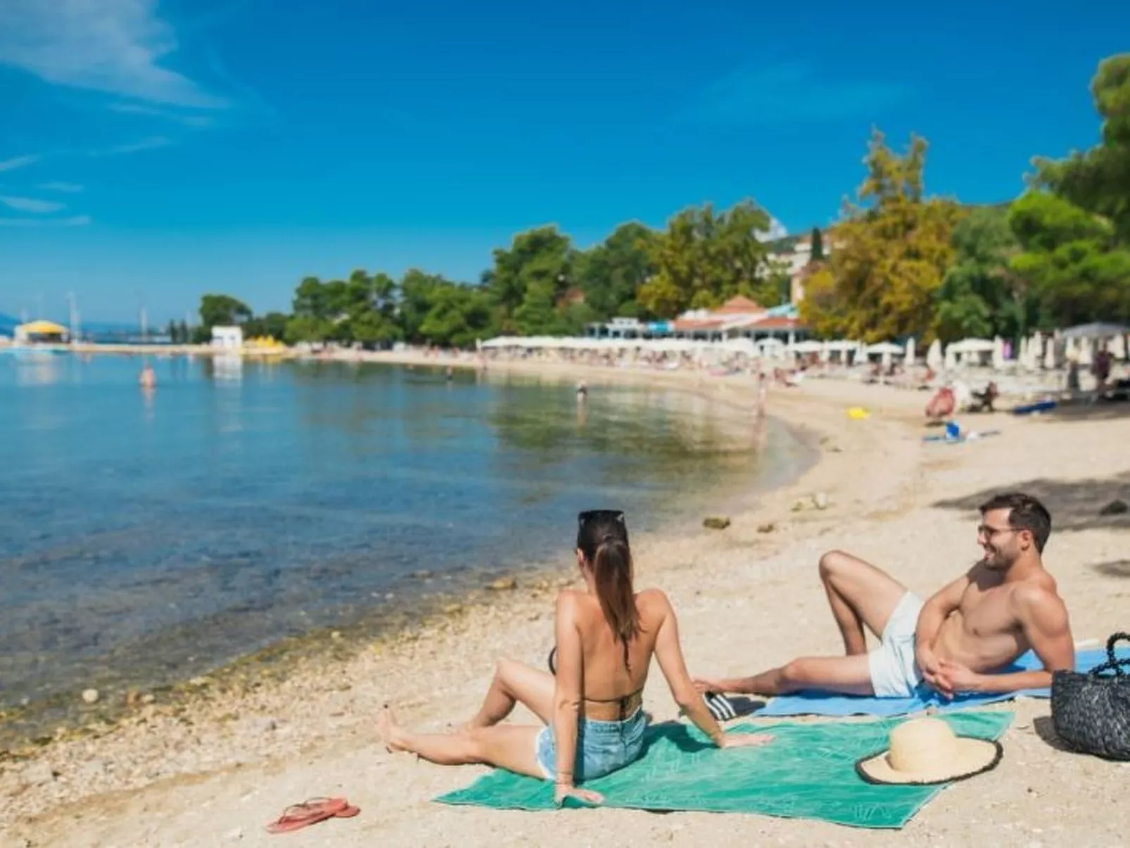 Moderne Wohnung in Crikvenica mit Pool-Outside
