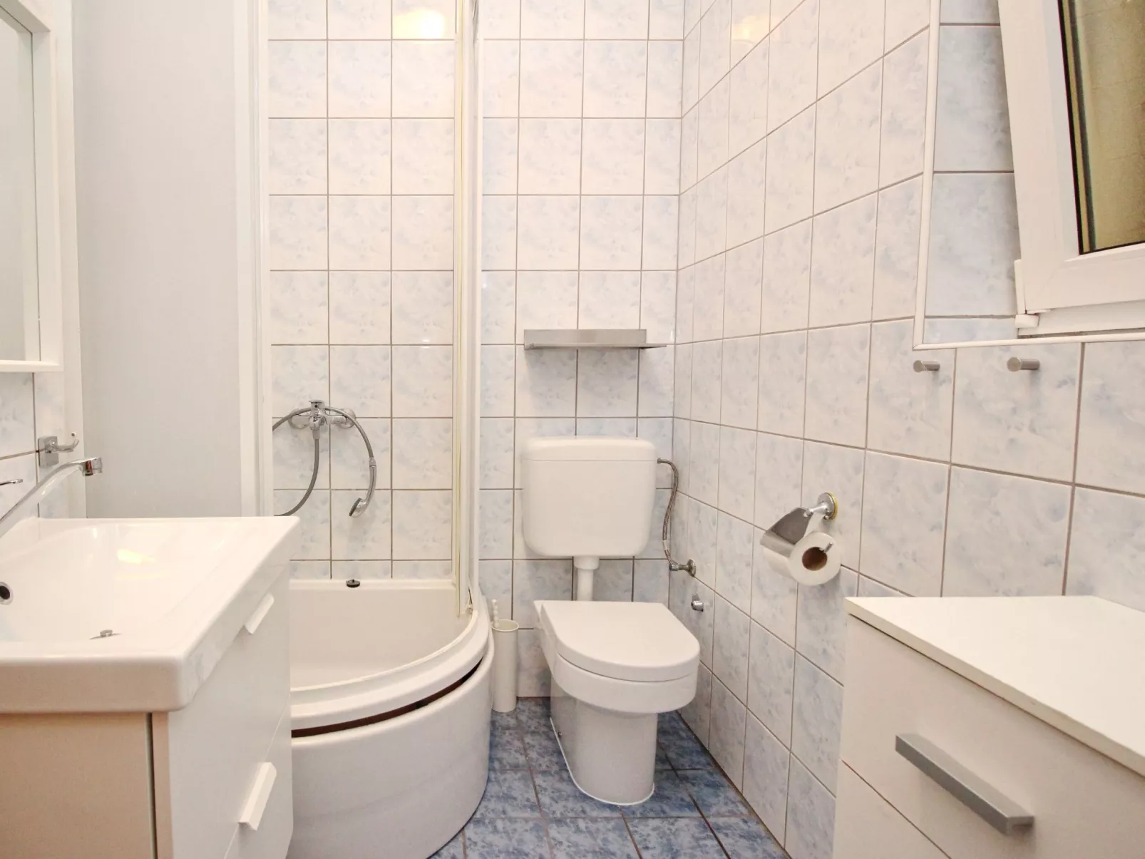 In Baška mit Eigener Terrasse-Dedans