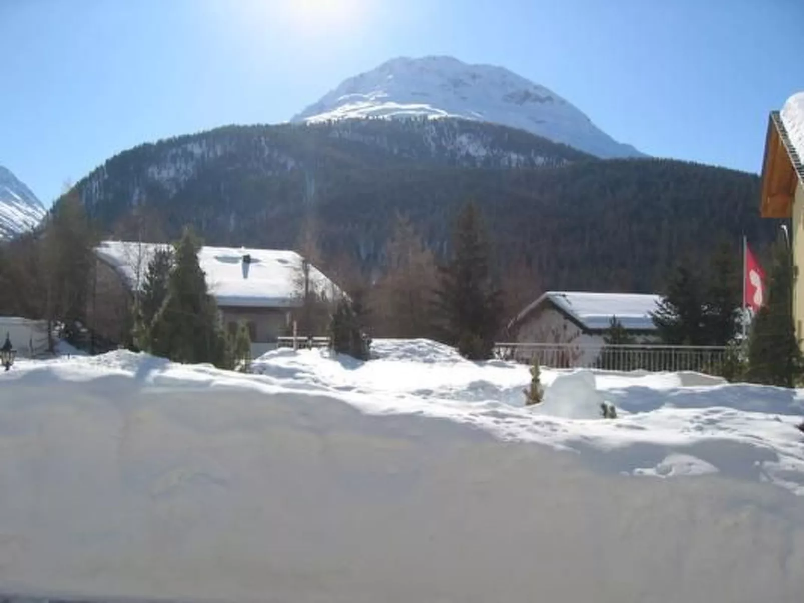 Chesa Ovelin-Draußen